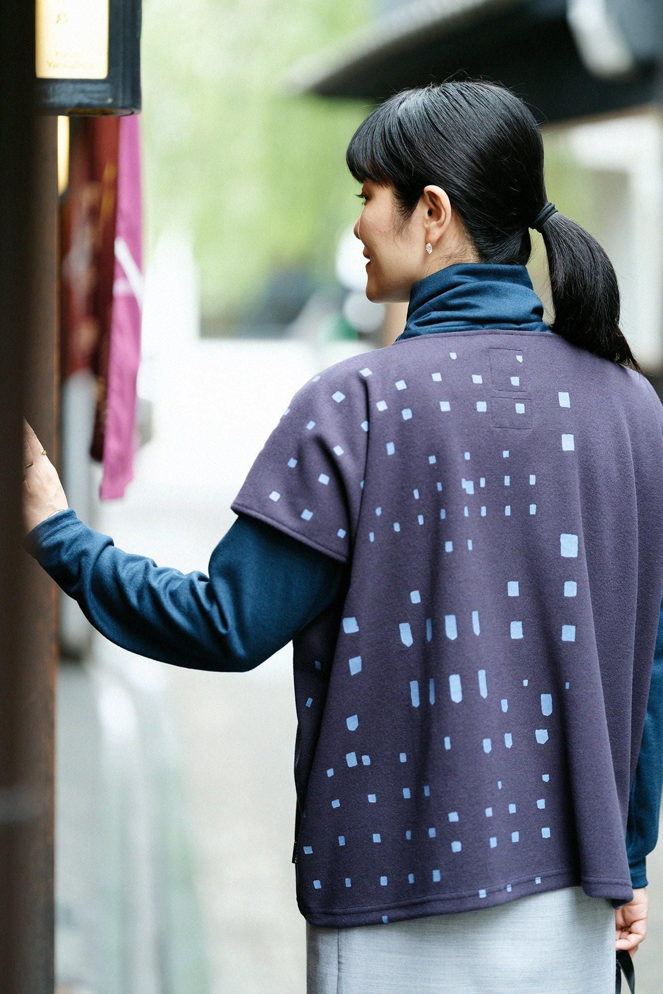 壓縮 雙面編 方形上衣（方形上衣）/窗口（小大哥）和留白 暗藍色