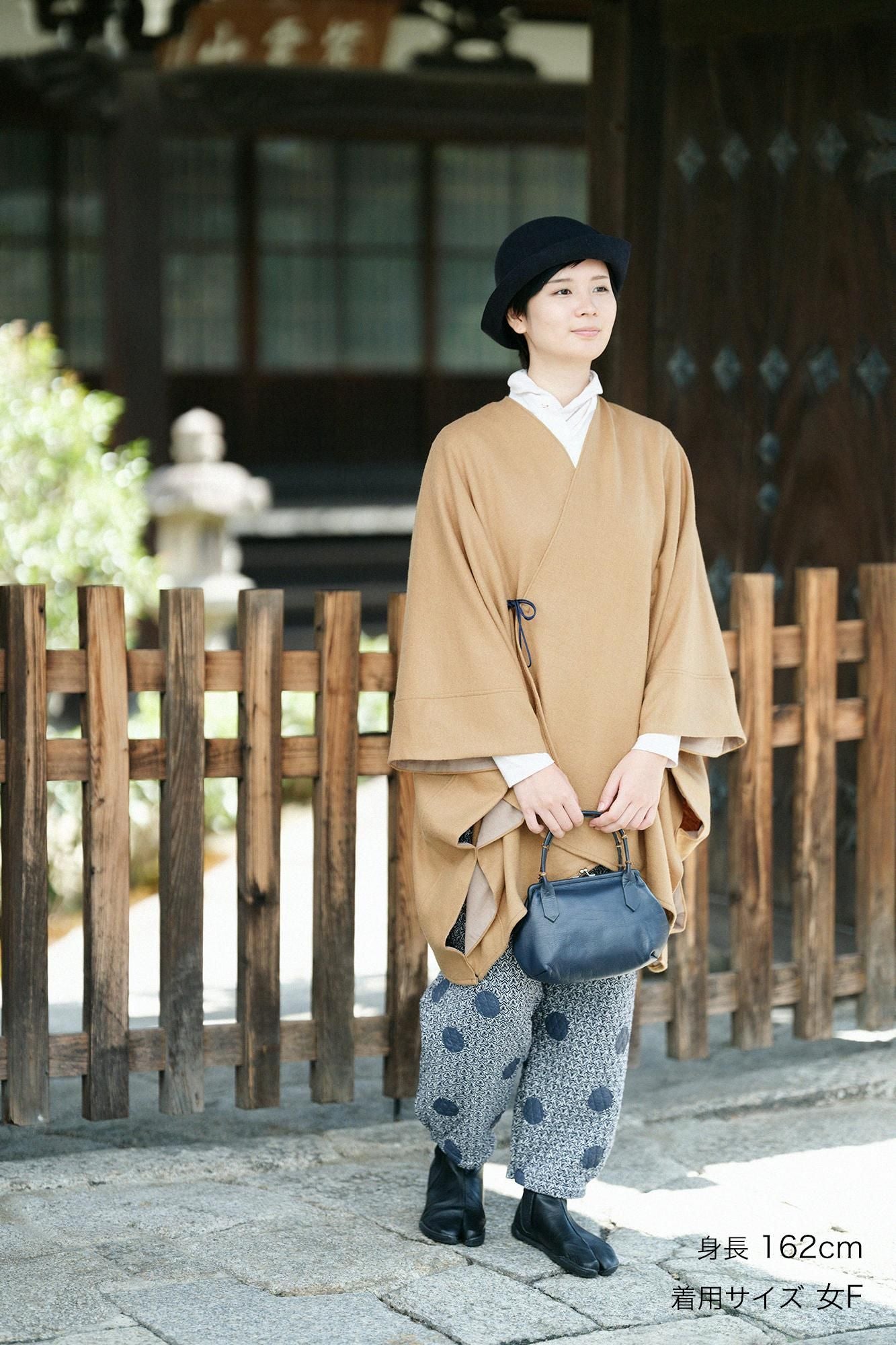 梳毛（そもう） 強圧縮天竺（きょうあっしゅくてんじく） きさらぎ／黄枯茶（きがらちゃ）