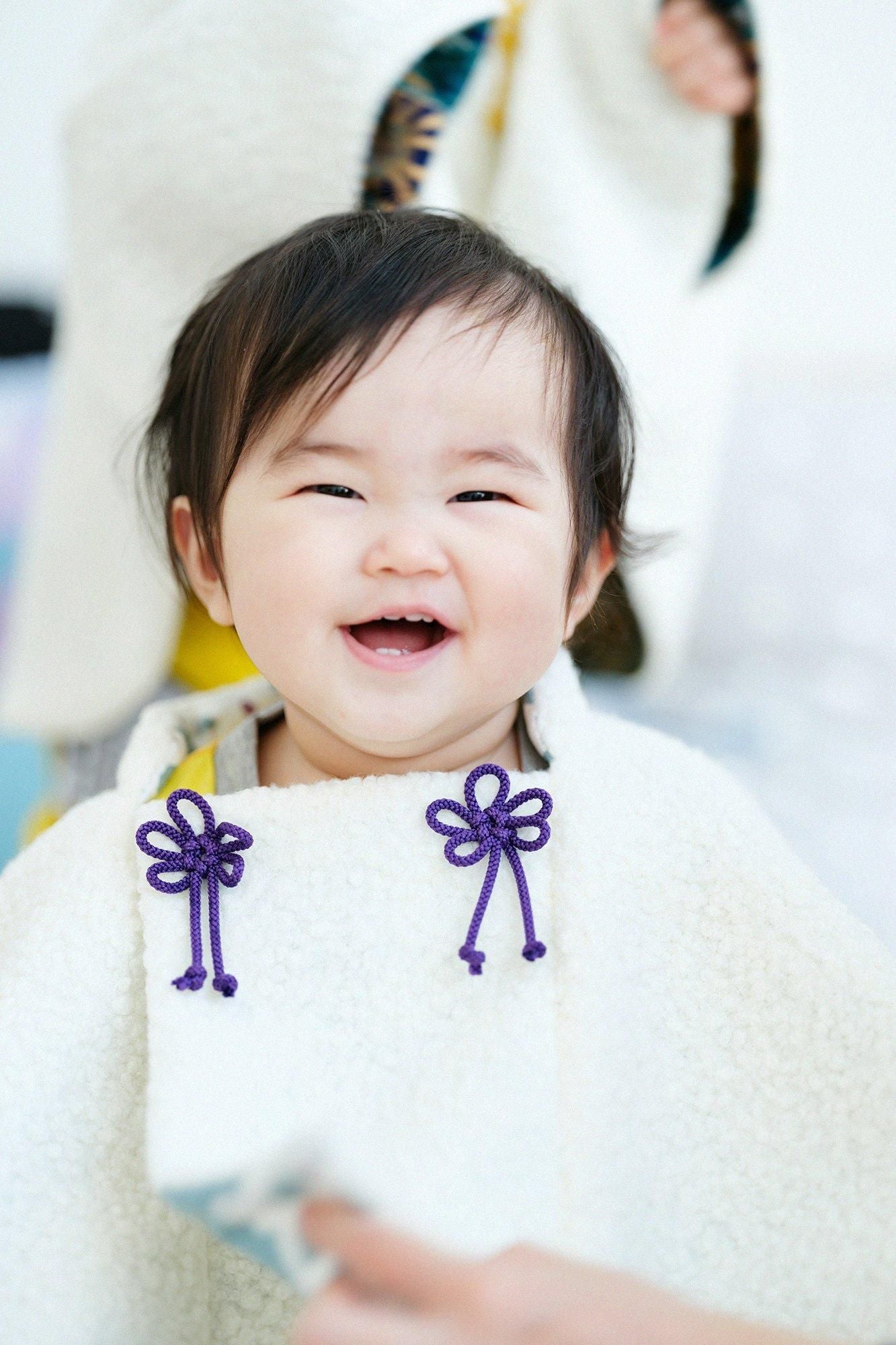 ●Boa Square Neck Poncho / Pure White × Flower Cocoon