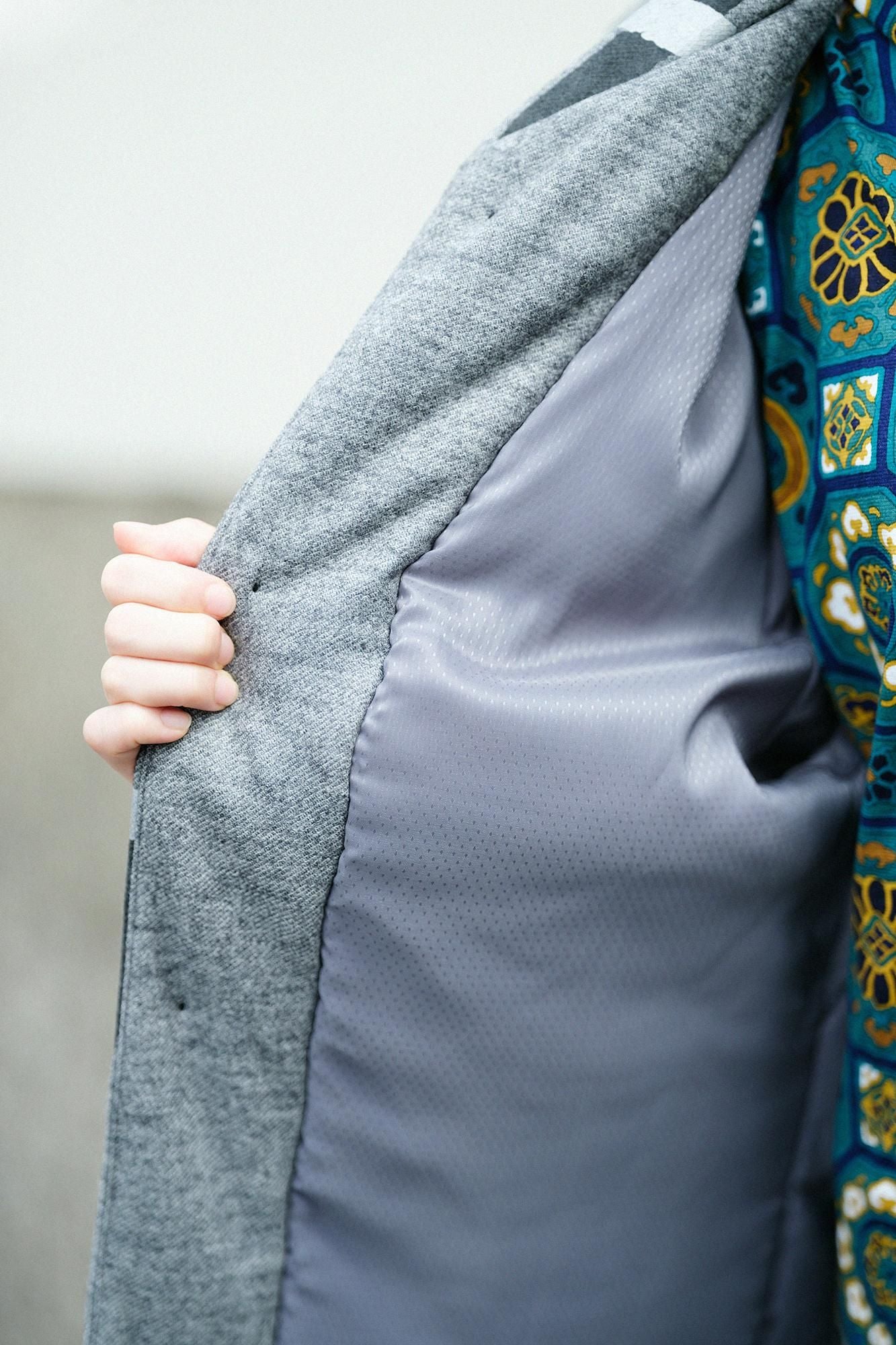 Édition Kersey Naginata karabaori (Nagina karabaori) Remplissage (Nakawataawase) / Tobi (Tobi) Gris chiné (Mokuhai)