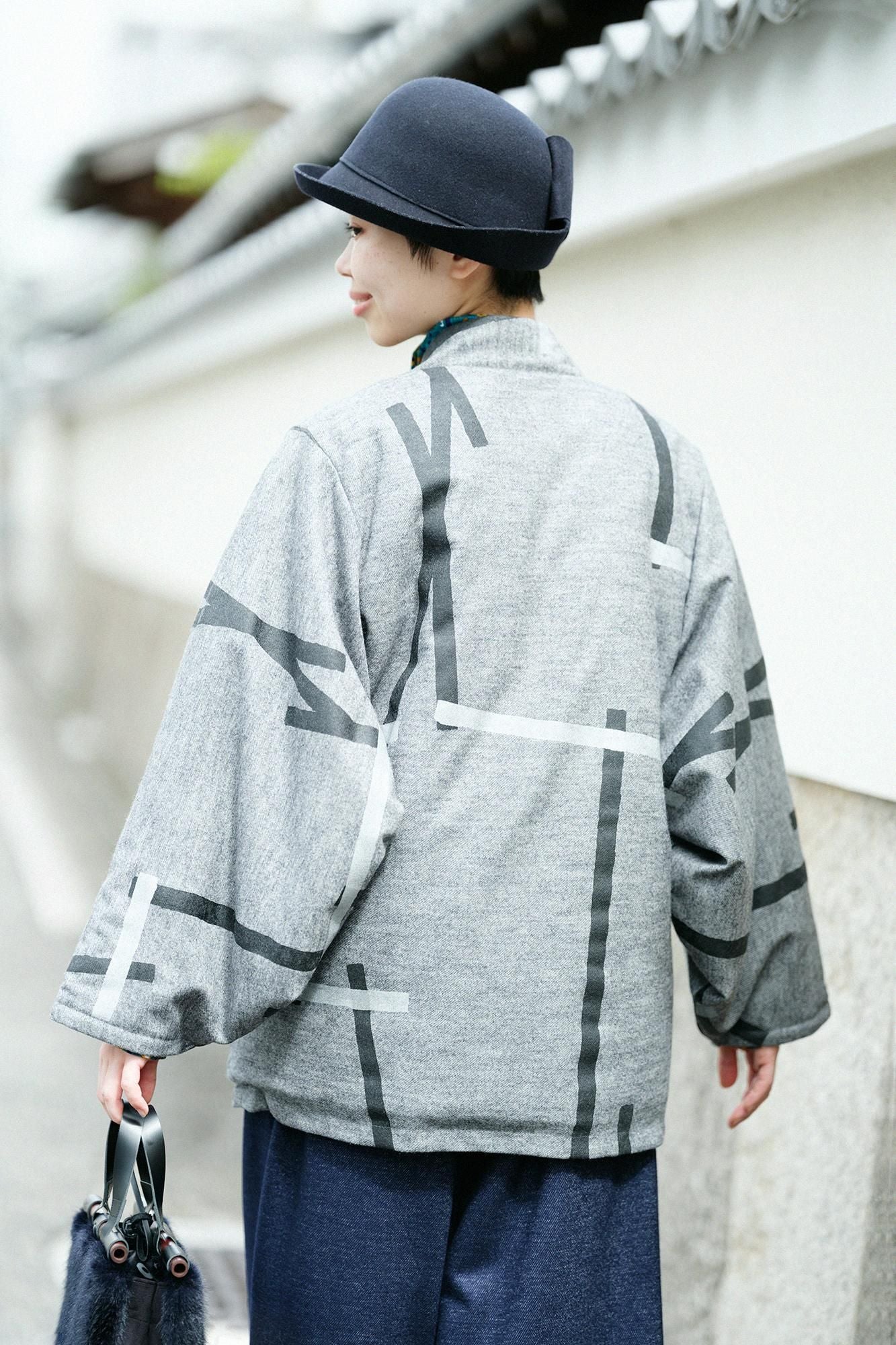 Édition Kersey Naginata karabaori (Nagina karabaori) Remplissage (Nakawataawase) / Tobi (Tobi) Gris chiné (Mokuhai)