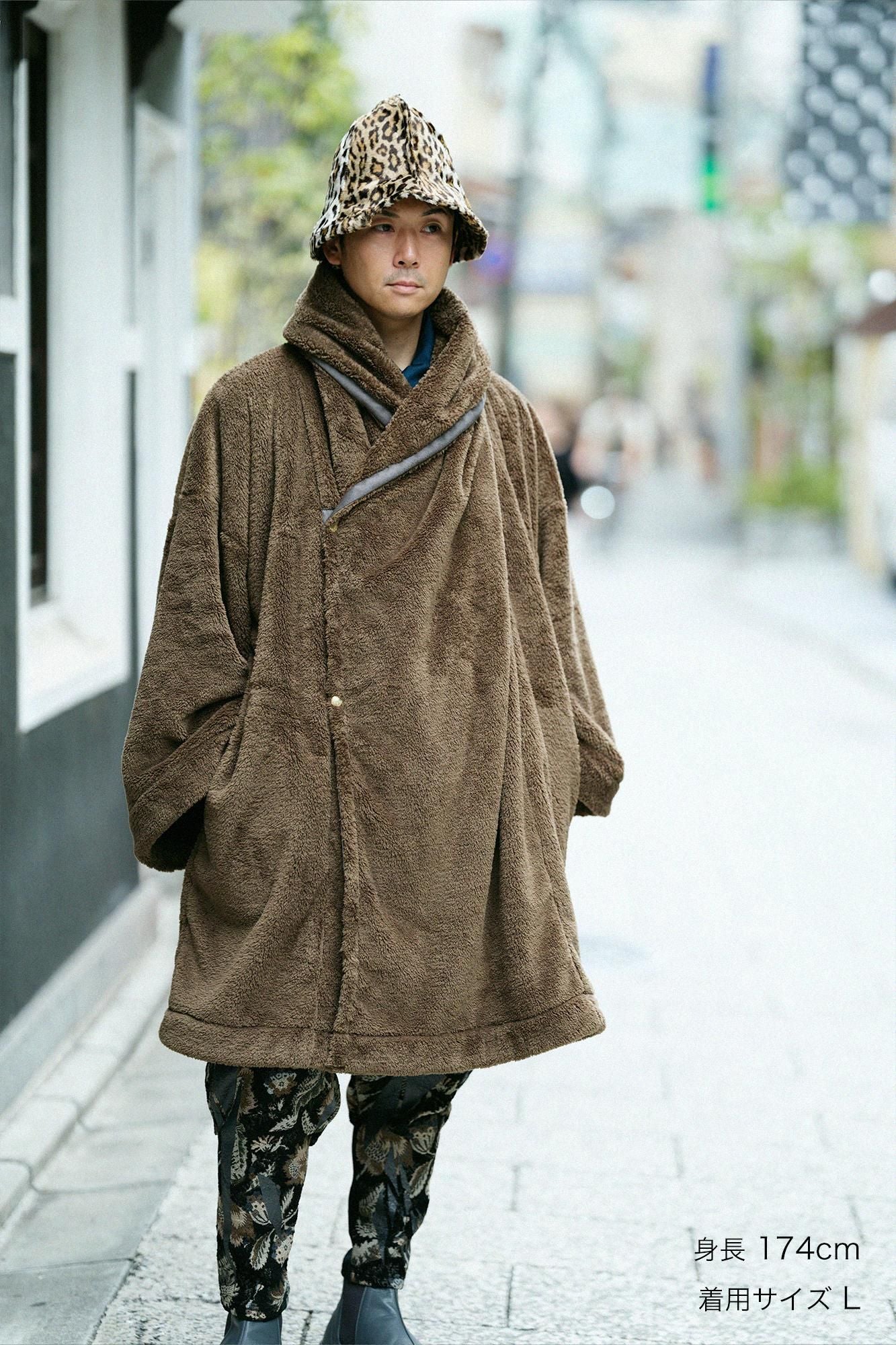 蟒蛇连帽斗篷 (Hitoe) / Choji Nezu