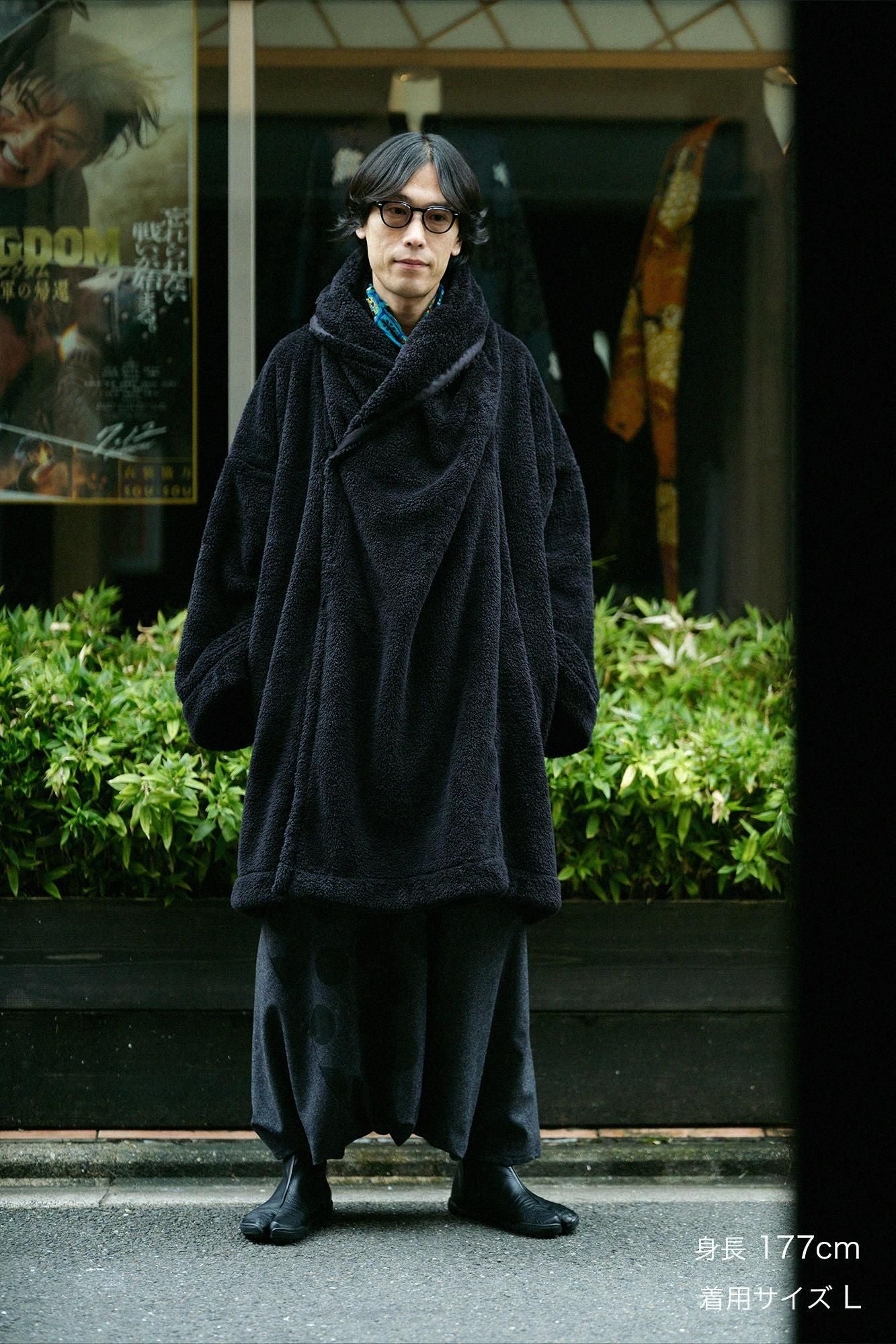 仿毛頭巾外套 單層／黑色