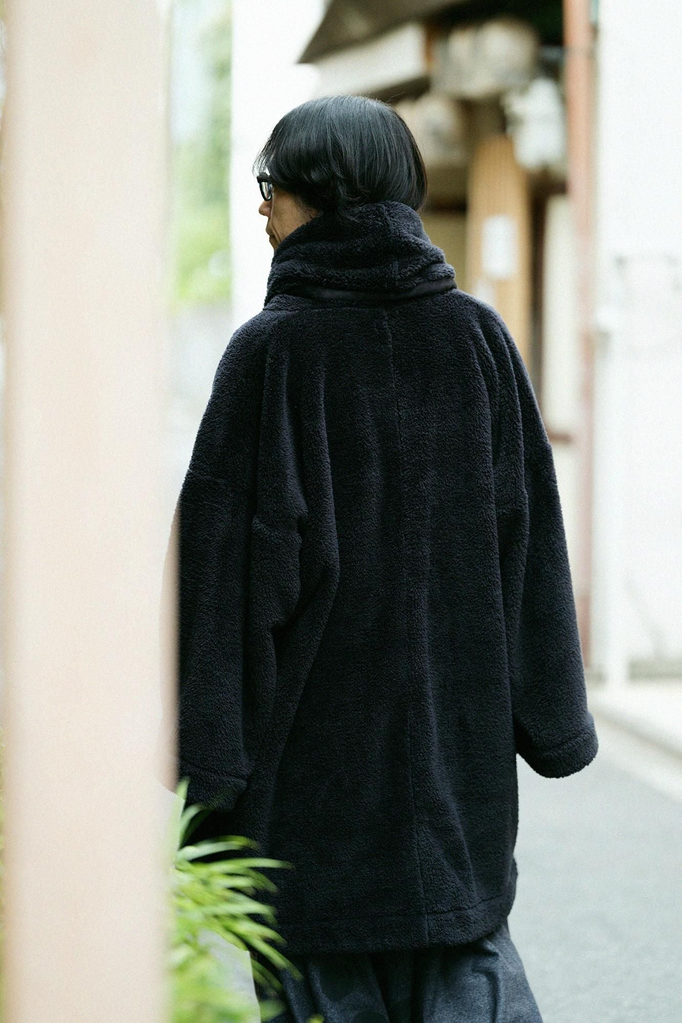 仿毛頭巾外套 單層／黑色