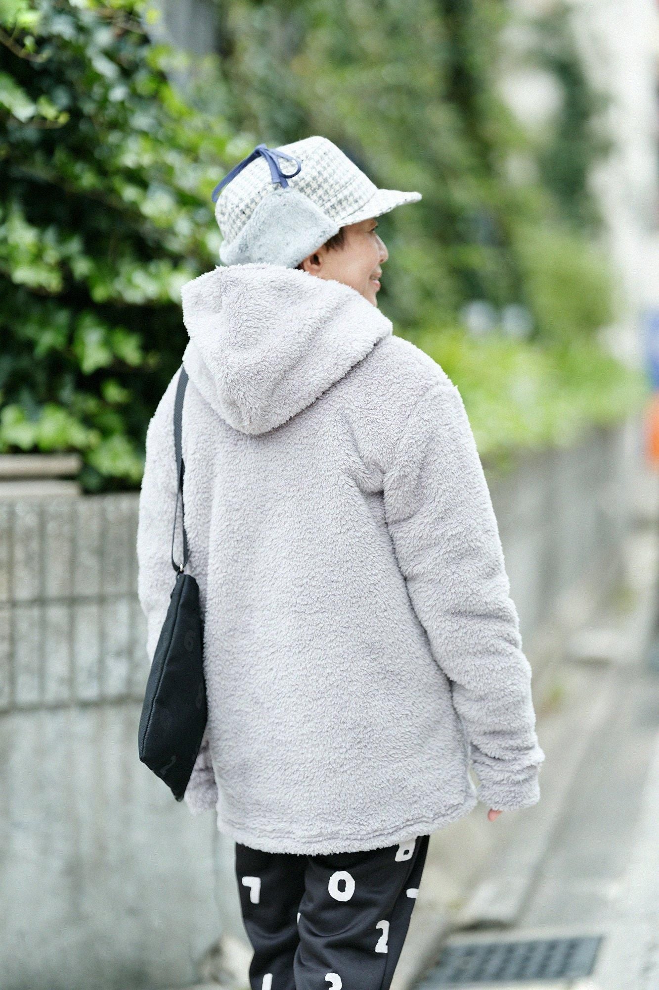 ボア DEPOフーディー／グレー