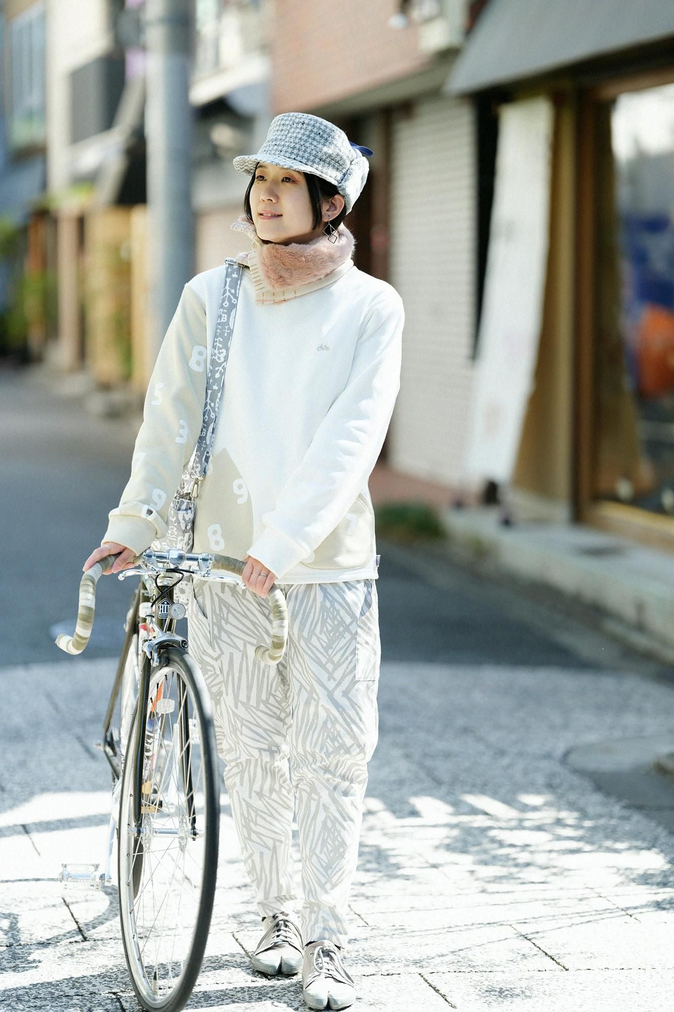 봄버 히트(R) 보트 넥 셔츠/흰색 xSO-SU-U