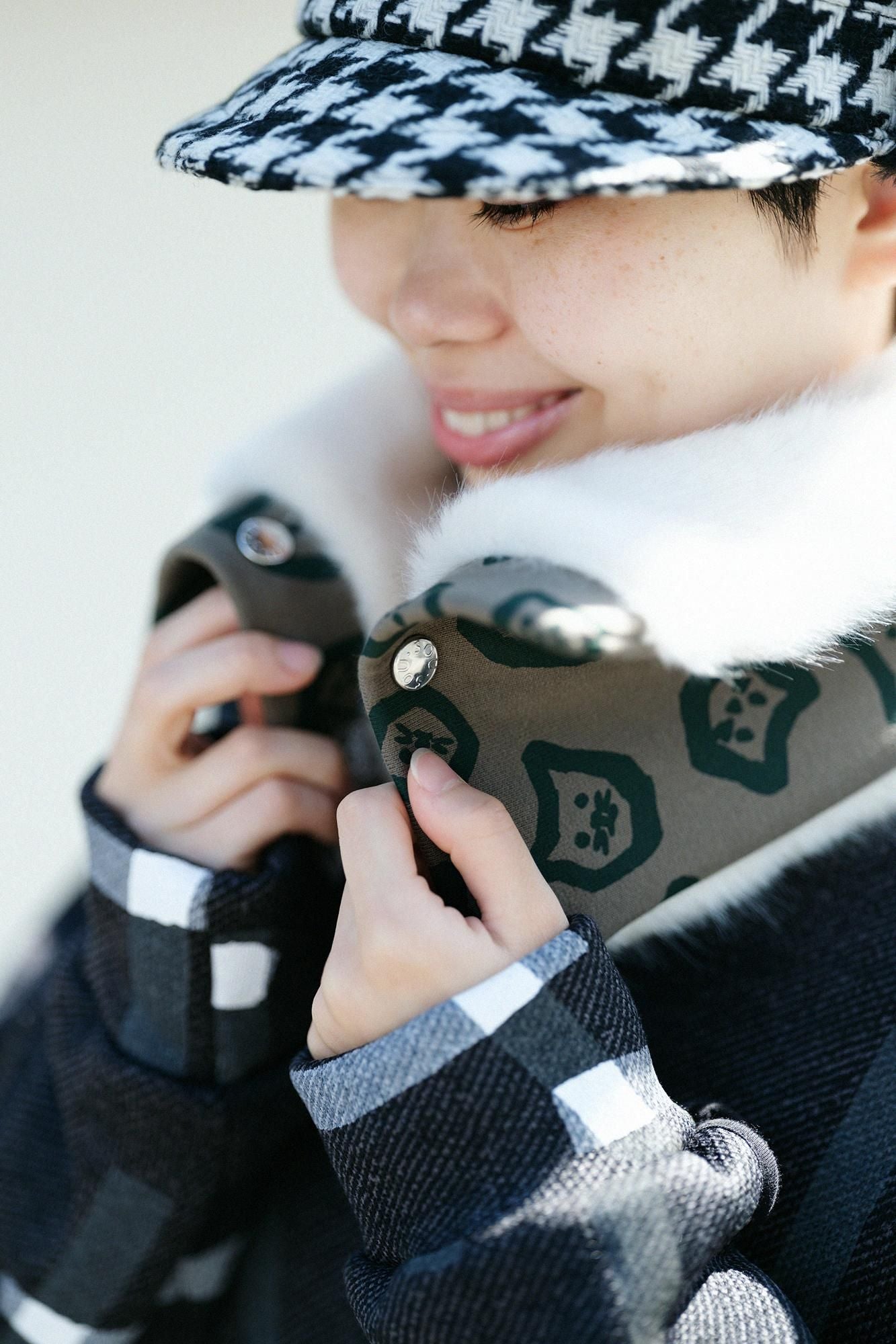 Reversibler BIKE-Halswärmer/Koneko Acchi Kocchi Sea Pine Farbe (Miruiro)