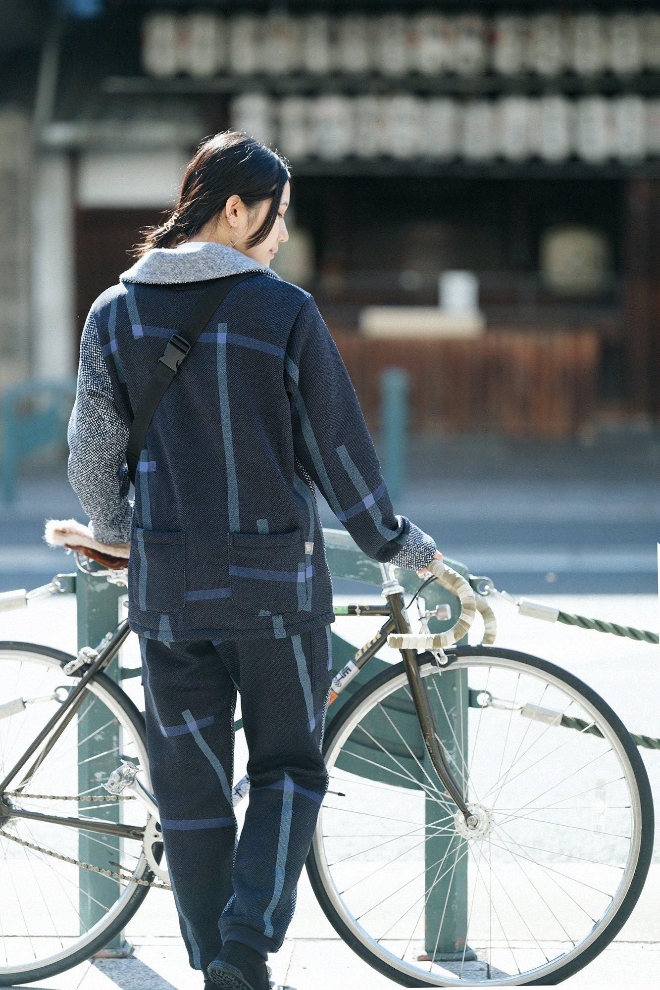 net限定】裏起毛ツイルニット ZIP UP N.W.BIKEブルゾン／ホワイト