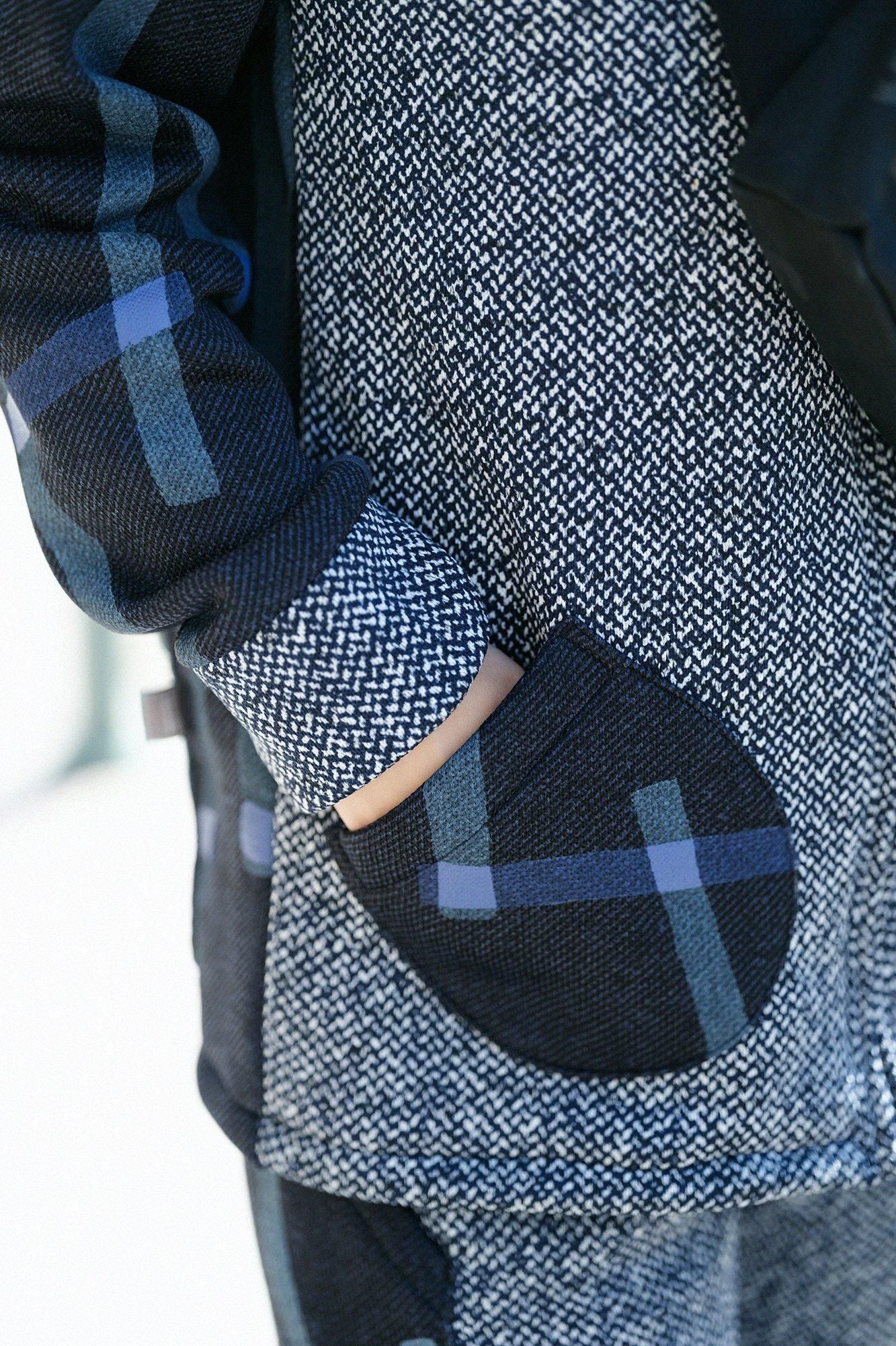 net限定】裏起毛ツイルニット ZIP UP N.W.BIKEブルゾン／ホワイト