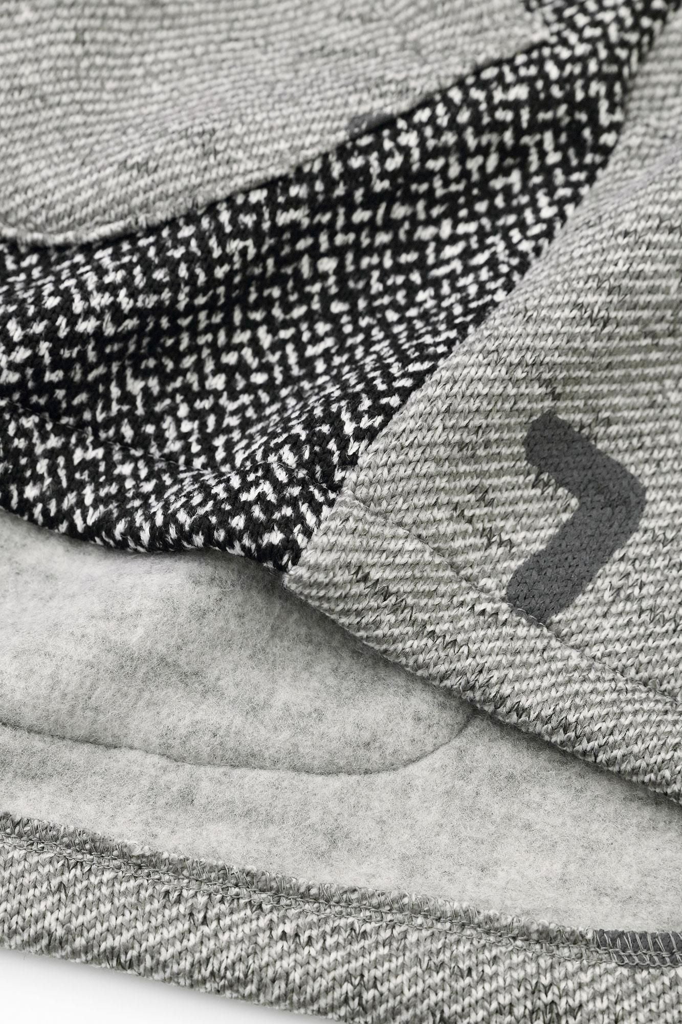 【官網限定】內起絨斜紋針織 ZIP UP N.W.BIKE 外套／白色・黑色×SO-SU-U十數