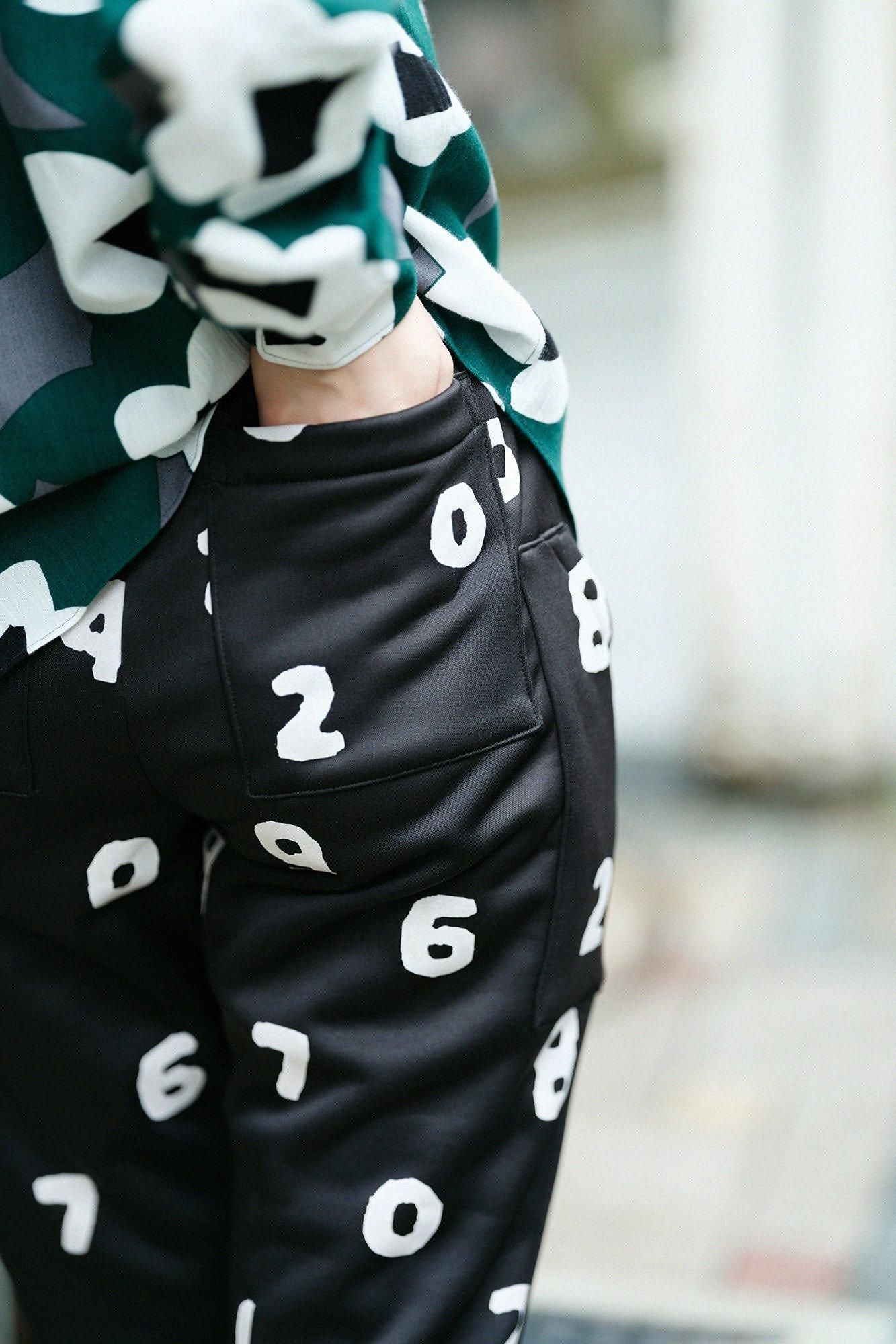 裏起毛フリース BIKEパンツ／SO-SU-U 濡羽色（ぬればいろ）