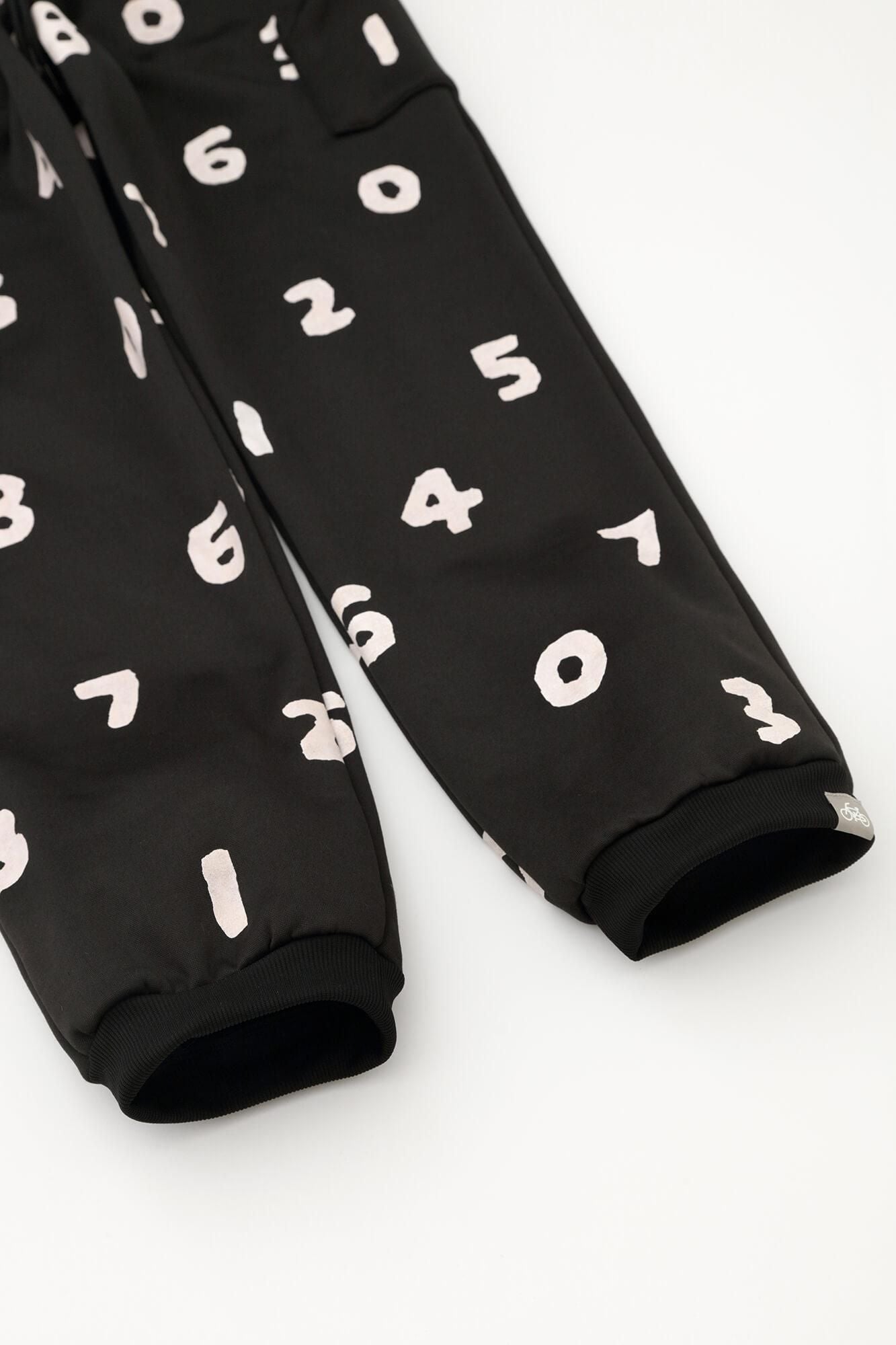 裏起毛フリース BIKEパンツ／SO-SU-U 濡羽色（ぬればいろ）