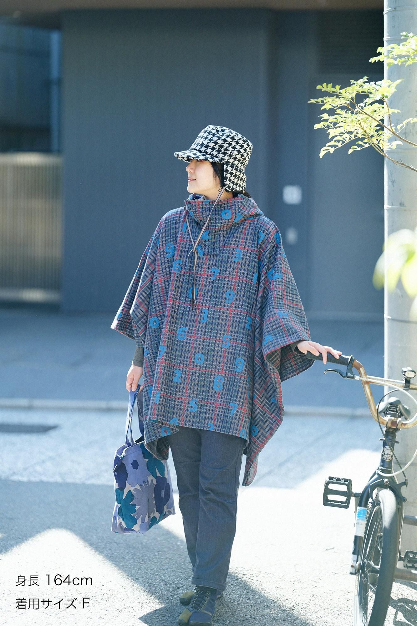 BALLI斜紋織 BIKE斗篷／SO-SU-U十數和留白 海軍藍格紋