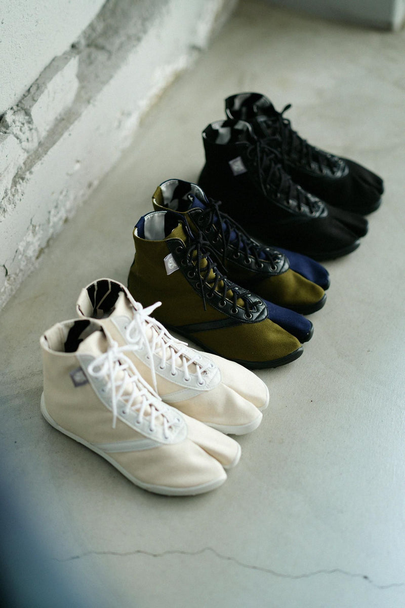 Tabi Sneaker-Hiragana Sole