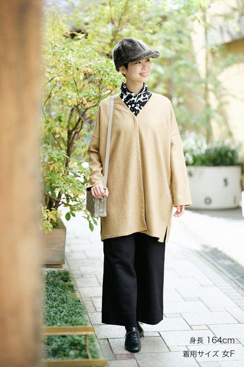 Vネック ライトチュニックコート