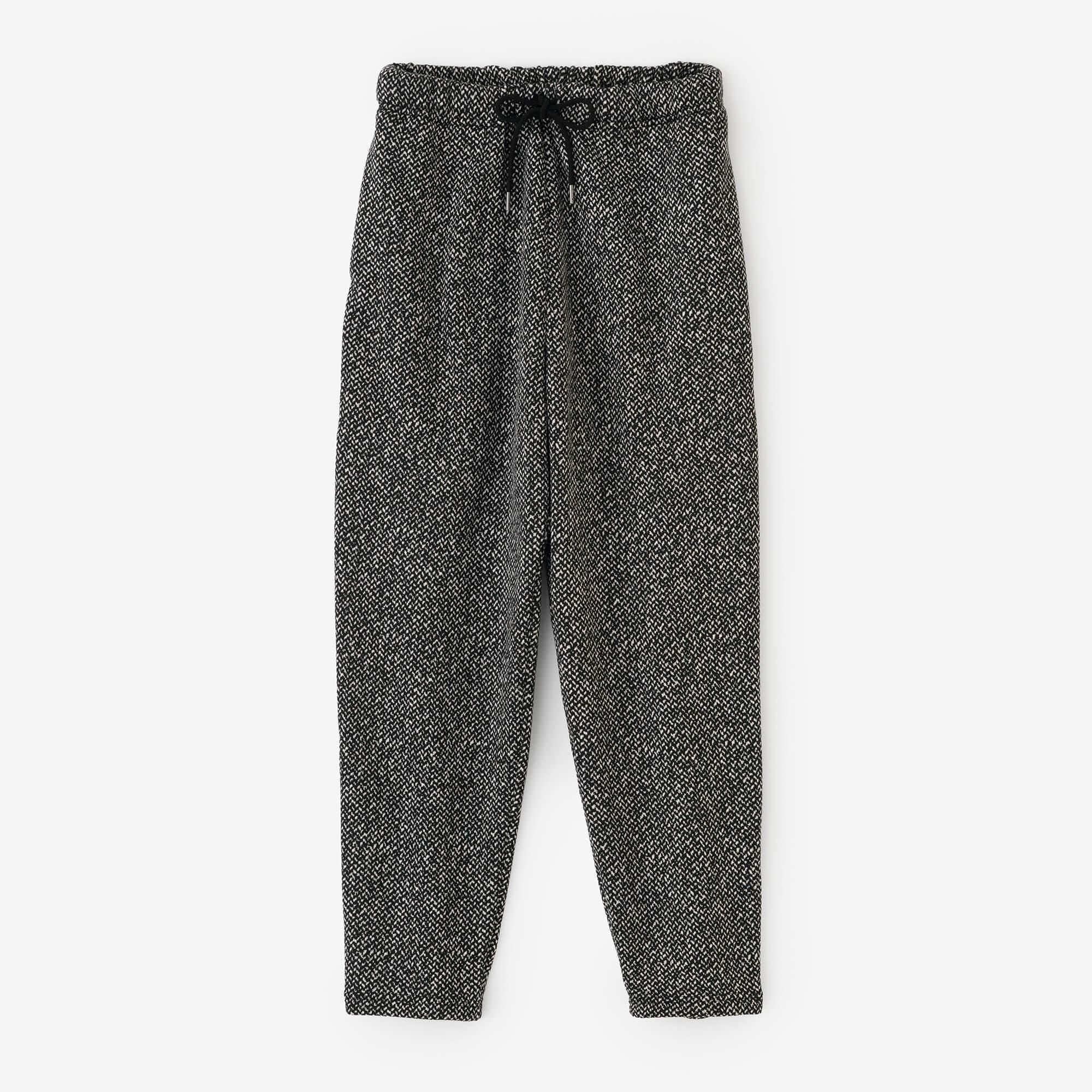 イージーテーパードパンツ