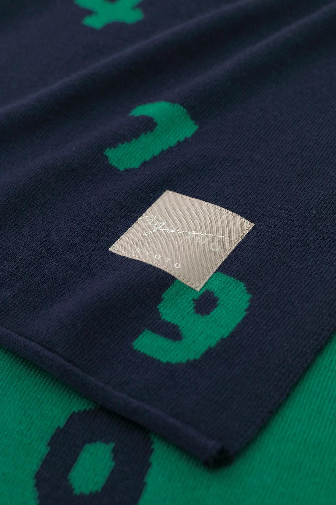 Super 140's Jacquard Muffler / SO-SU-U Dark Blue