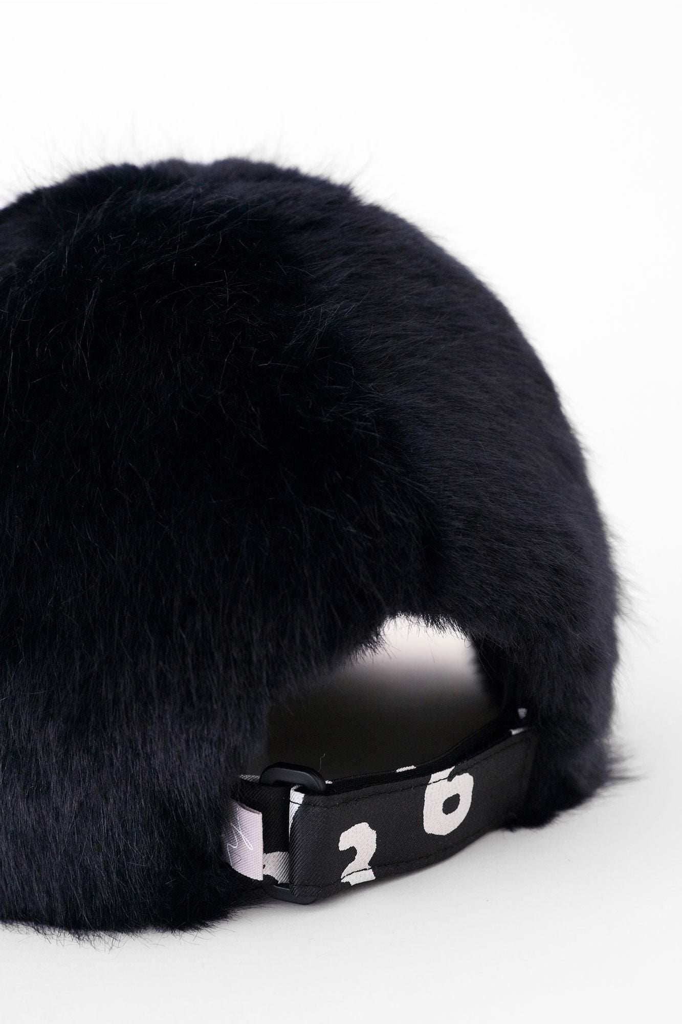 フェイクファー キャップ／黒紺（くろこん）×SO-SU-U昆（こん）