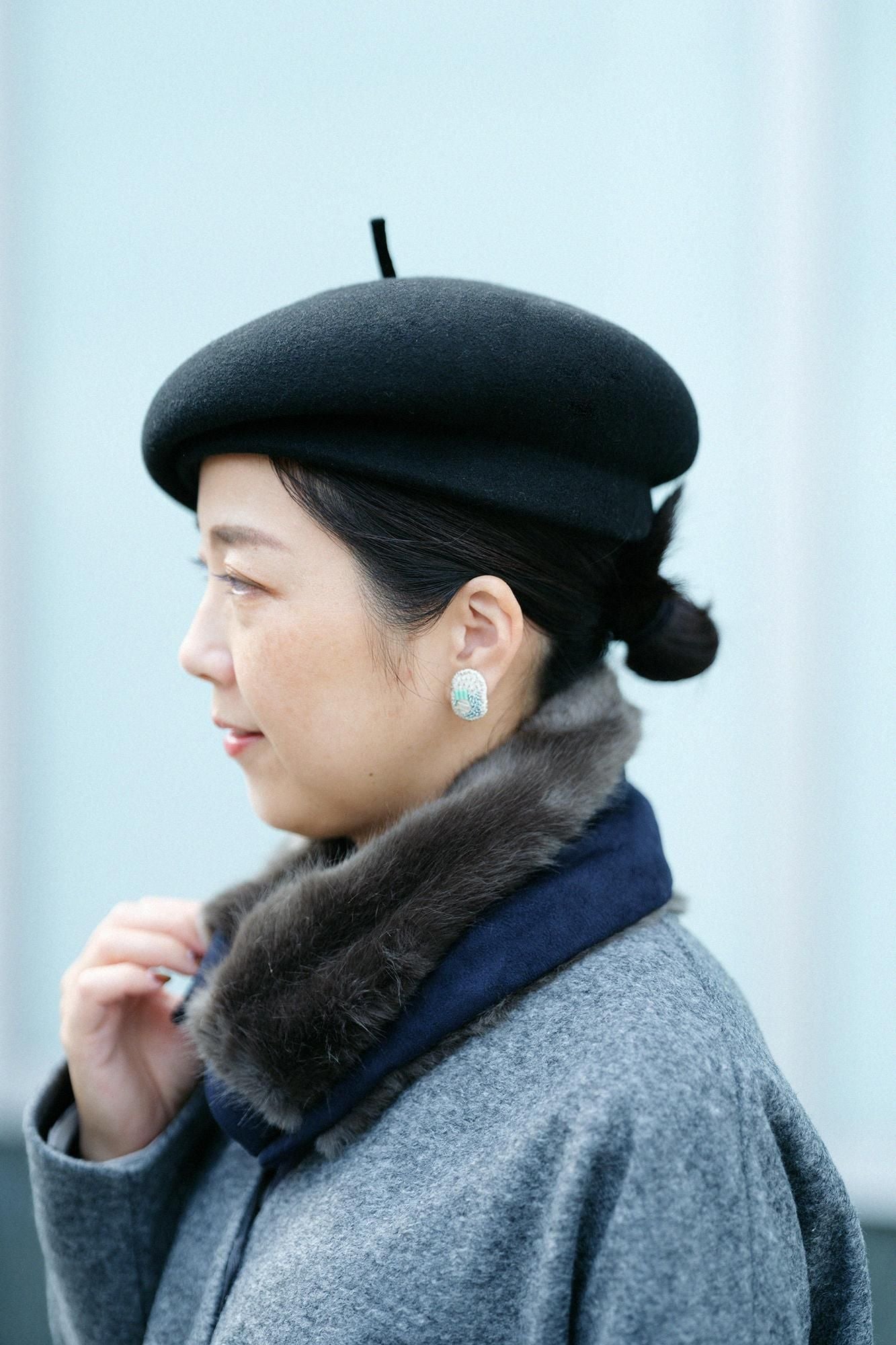 【預購】人造毛皮 雙面用短圍巾／暗藍色×深灰色（※預計於12月9日左右發貨）