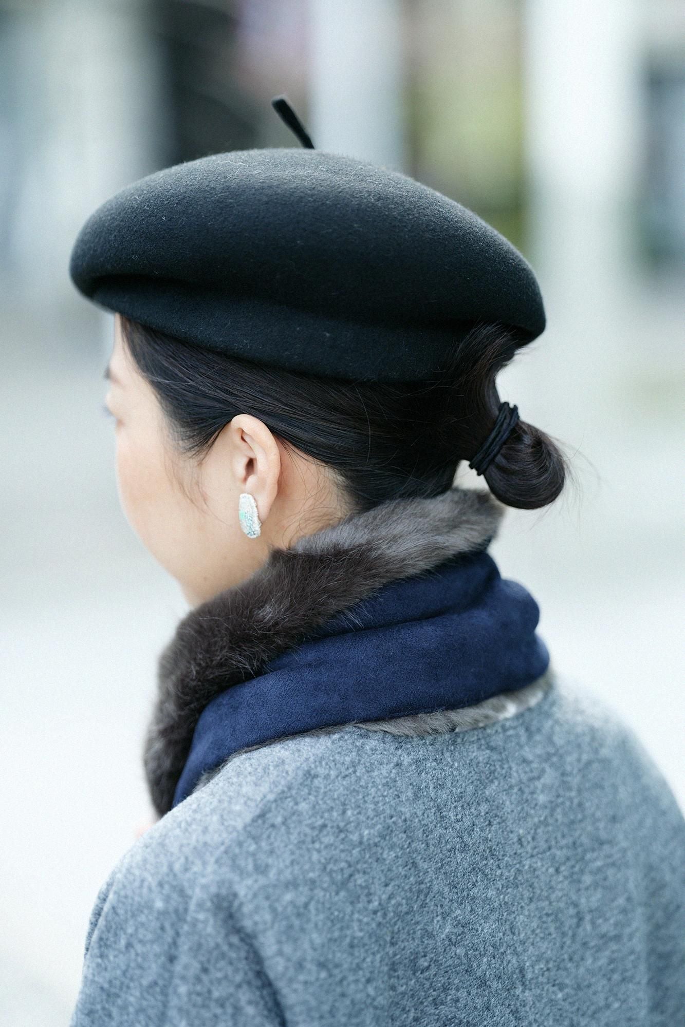 【預購】人造毛皮 雙面用短圍巾／暗藍色×深灰色（※預計於12月9日左右發貨）