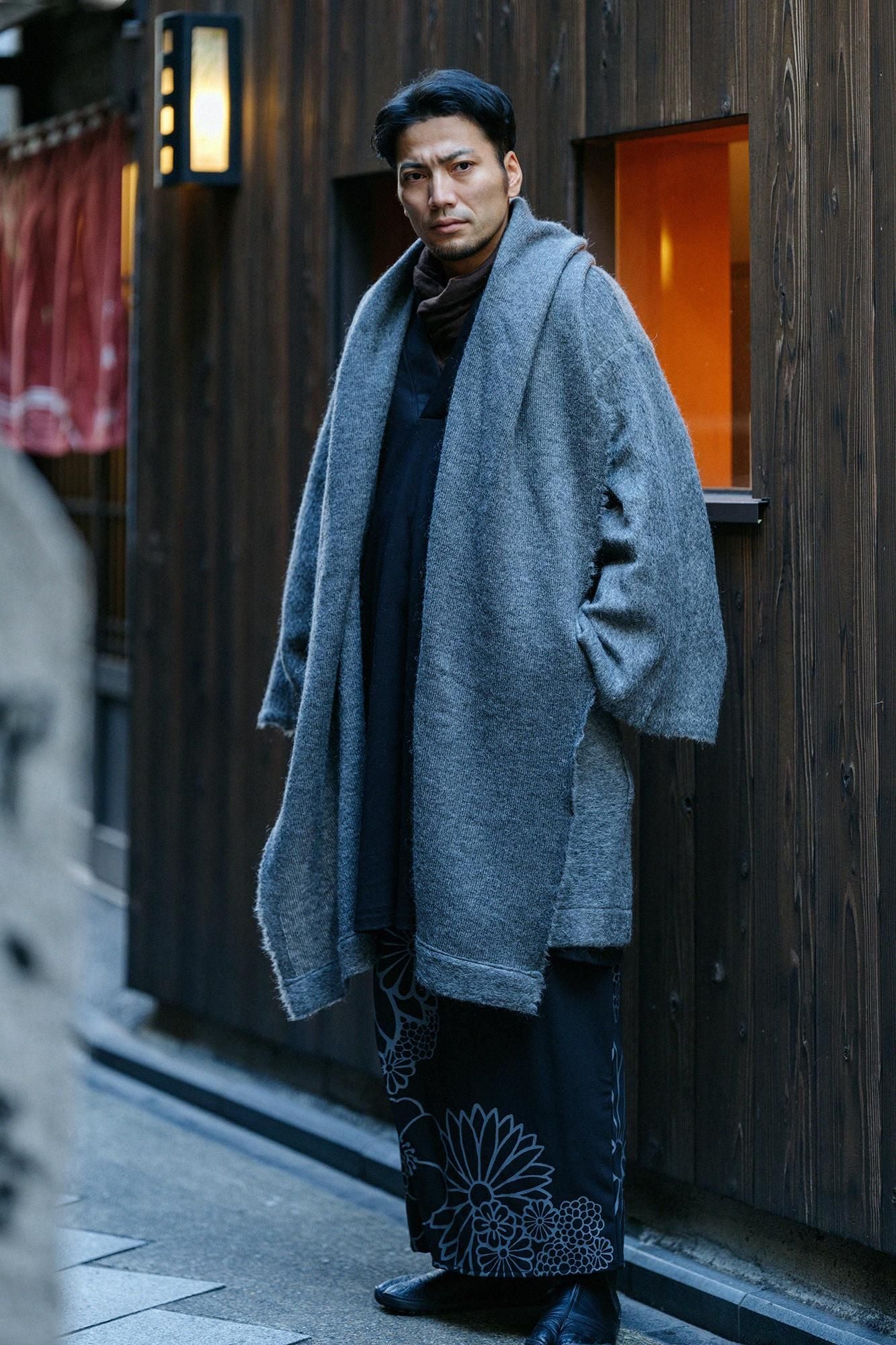 両面編（りょうめんあみ） 長風靡（ながふうび）／濡羽色（ぬればいろ）