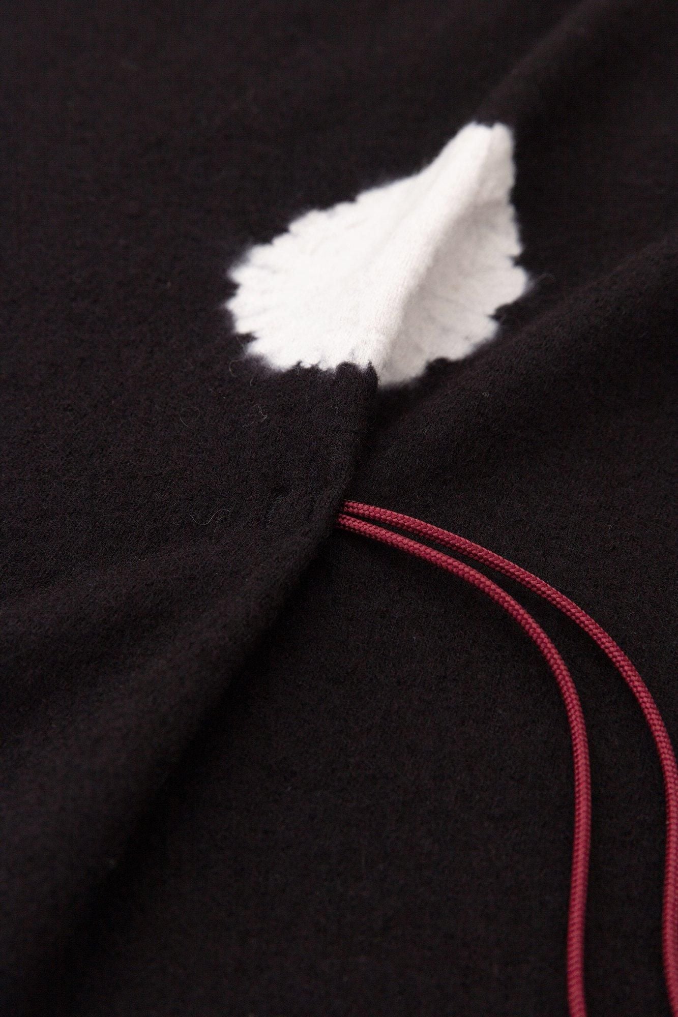 近清紮染 梳毛 強壓縮平針織 如月披風斗篷 短版／大圓點 黑色×淺灰色