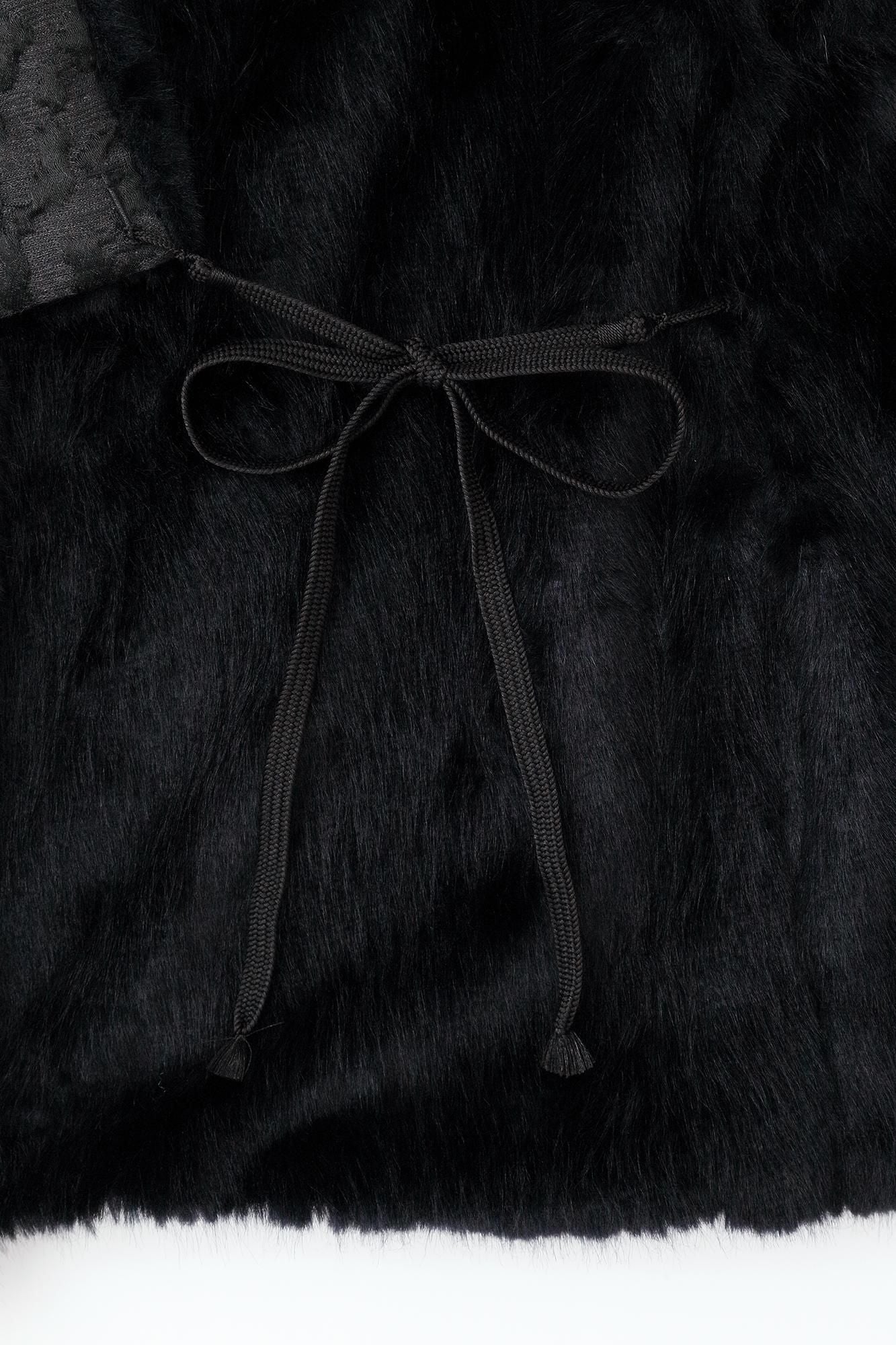 Jacar Fuukure编织X人造皮草肩部服装可逆 /湿羽毛颜色（不锈钢）