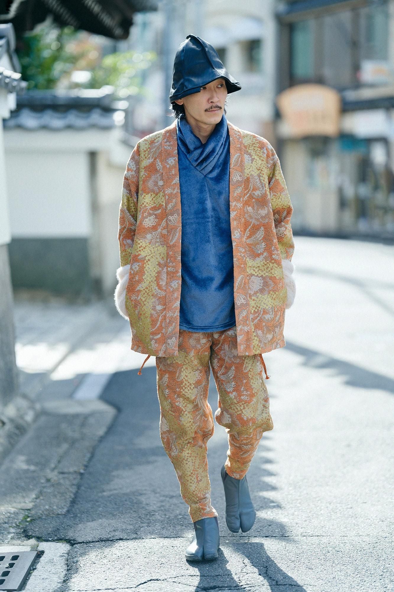 Beaver Turtle Neck Shirt / Dark Indigo Blue