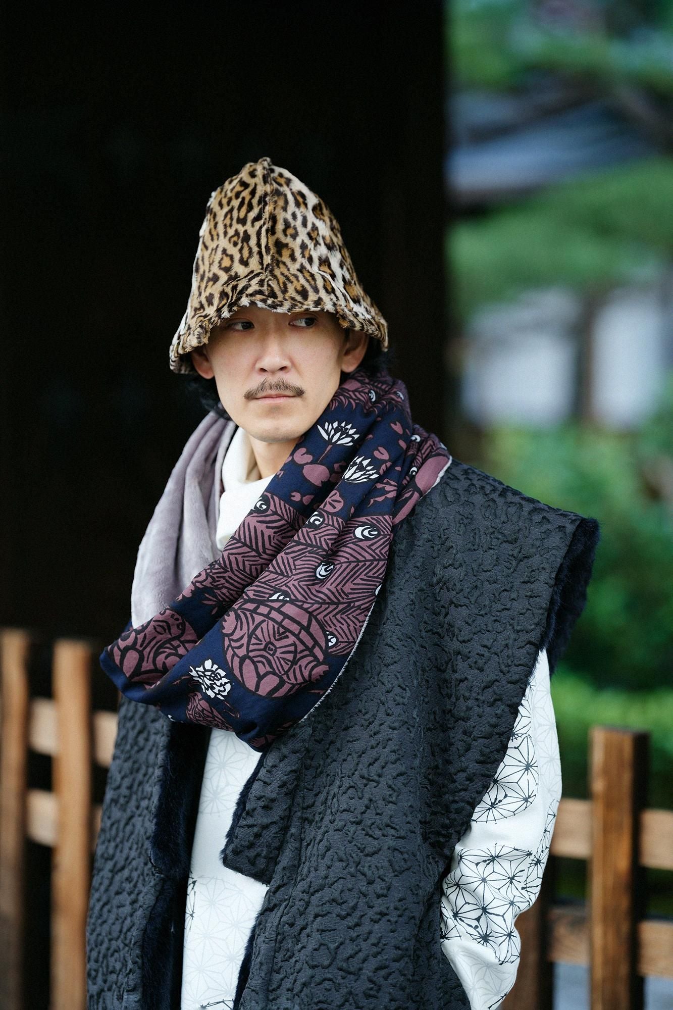 Muslin Wool Boa Infinity Scarf / Four Guardian Gods Brown