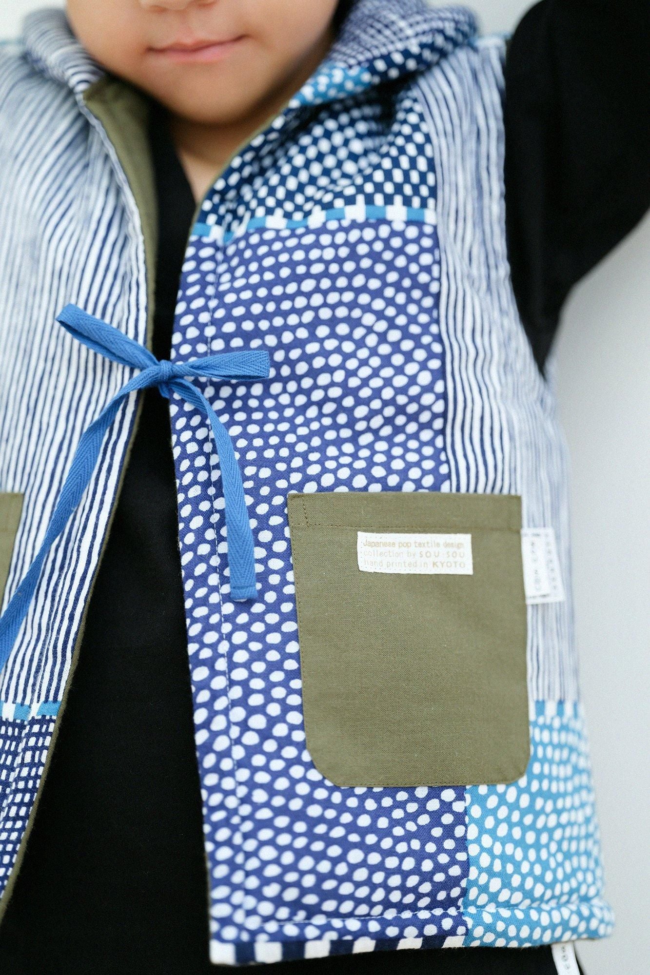 ●伊勢木棉 夾棉 小背心 / 點線 青和