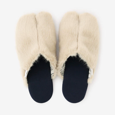 フェイクファー 細形 スリッパ足袋／素色（しろいろ）