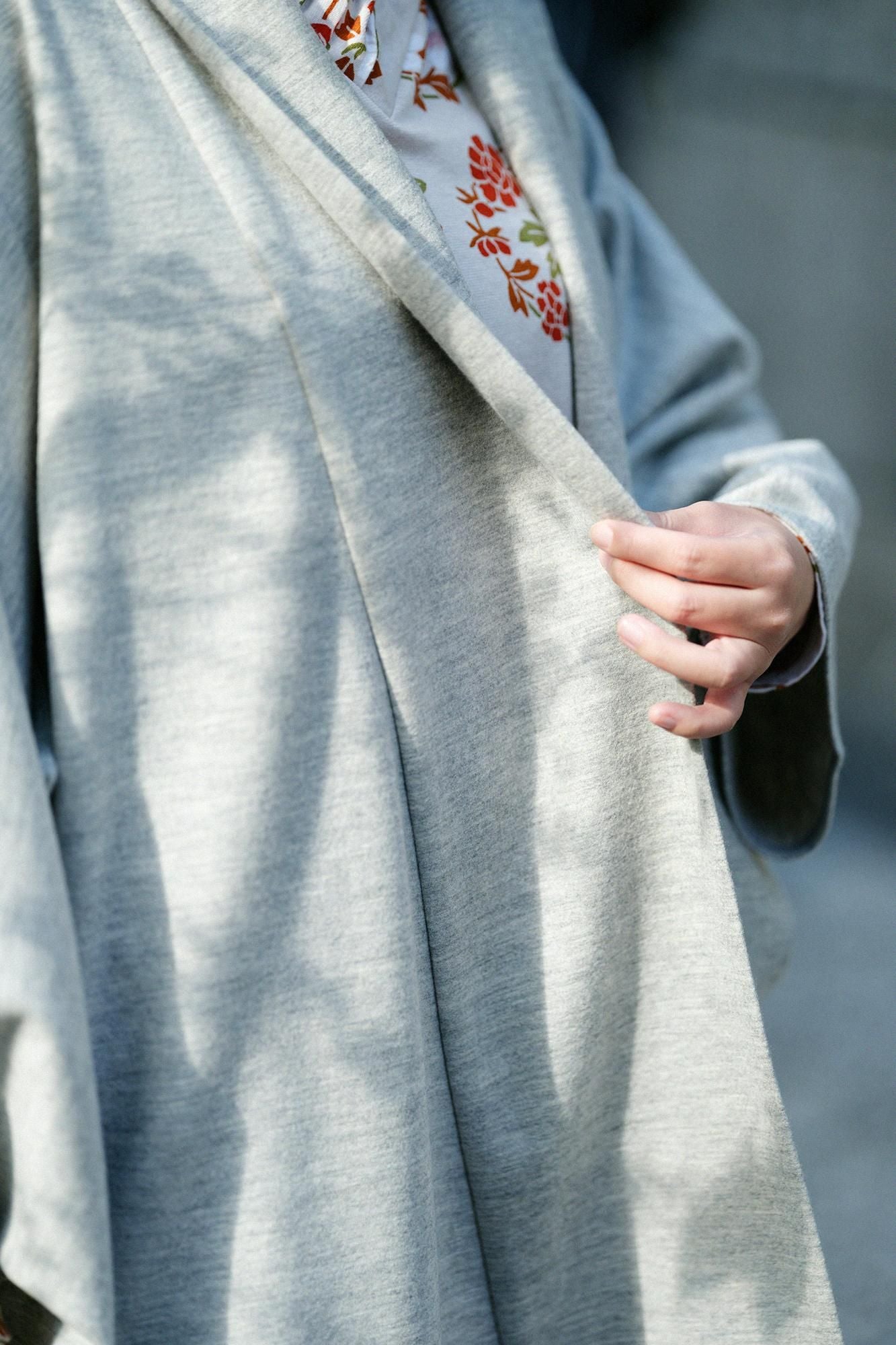 スーパー100'sウール 小袖蘭陀（こそでらんだ）／絹鼠杢（きぬねずもく）