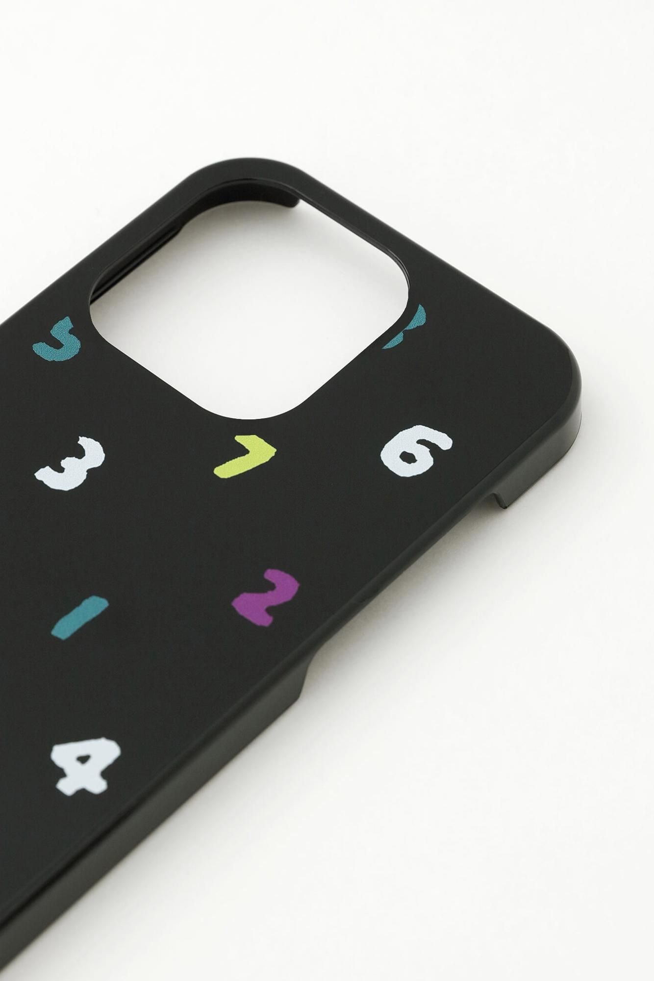 iPhone_16_Pro_Max手機殼/ SO-SU-U十數四色黑色（Yotsumi 濕色）