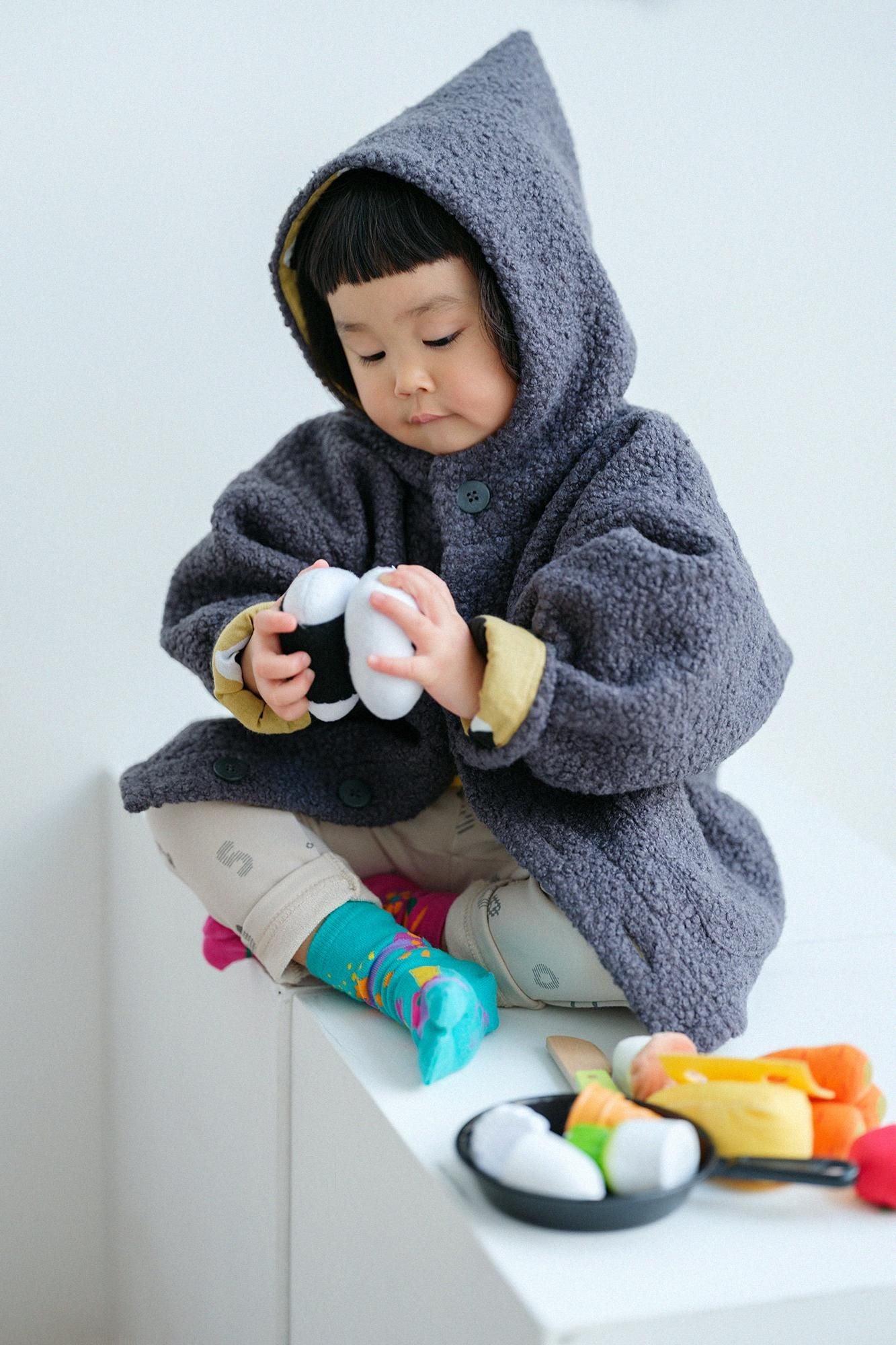 ●Boa-Kapuzen-Langarmshirt für Kinder/Koihai x Reisball