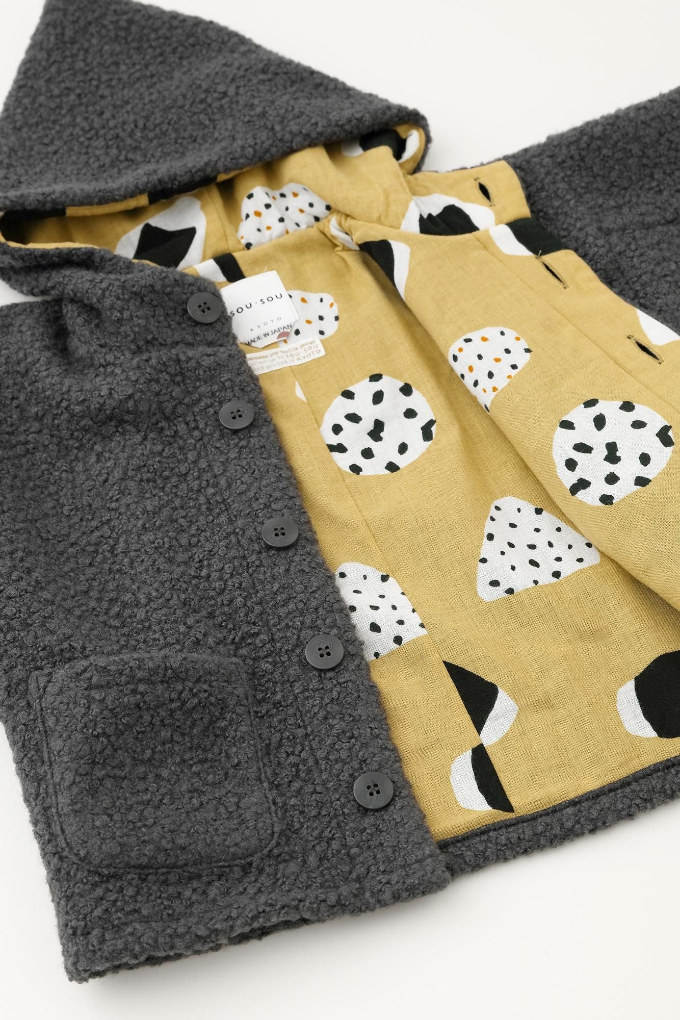 ●Boa-Kapuzen-Langarmshirt für Kinder/Koihai x Reisball