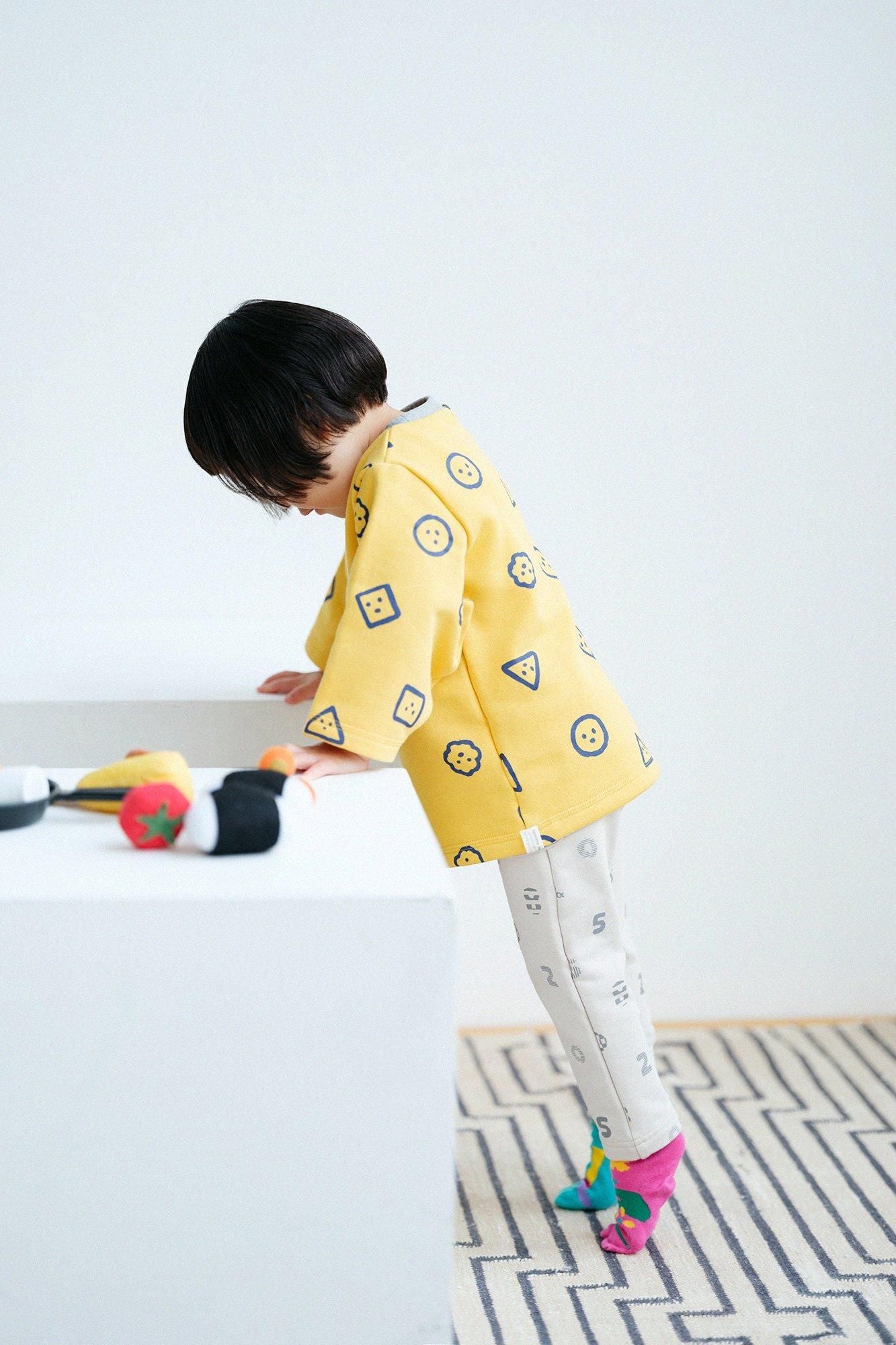 ●うらきもう なぎなたそでじばん／みんなであそぼ きいろ