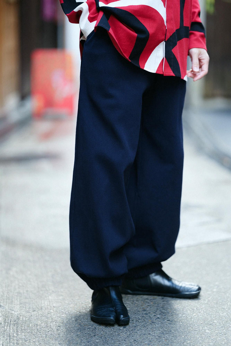 타카시마치지미 사무에 시타