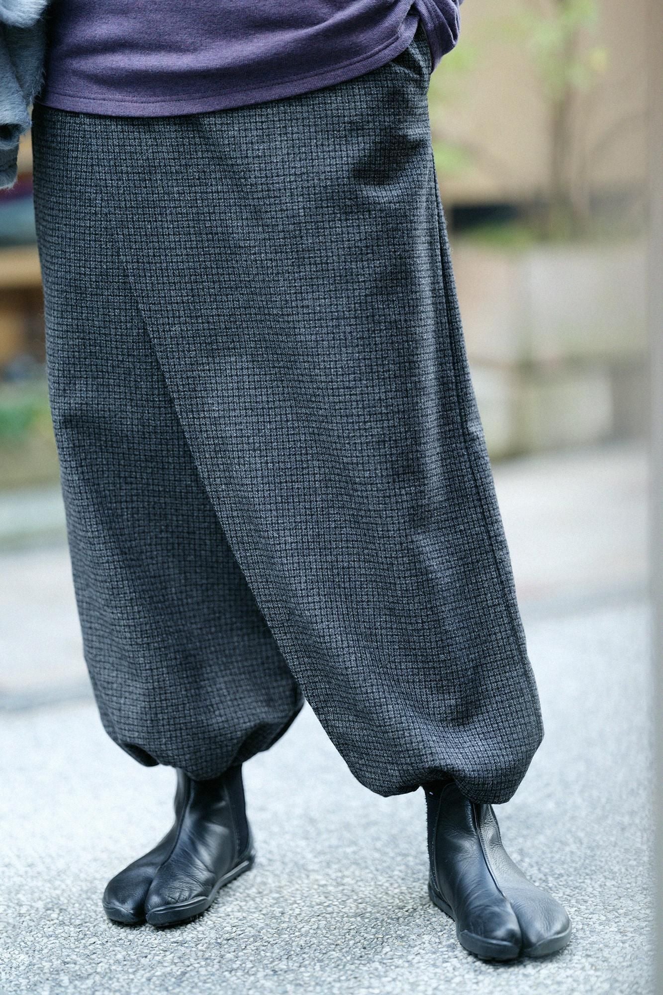 Peluches, tissage en treillis, fabriqué à la main, takamikanita (vêtement japonais) / cendres sombres