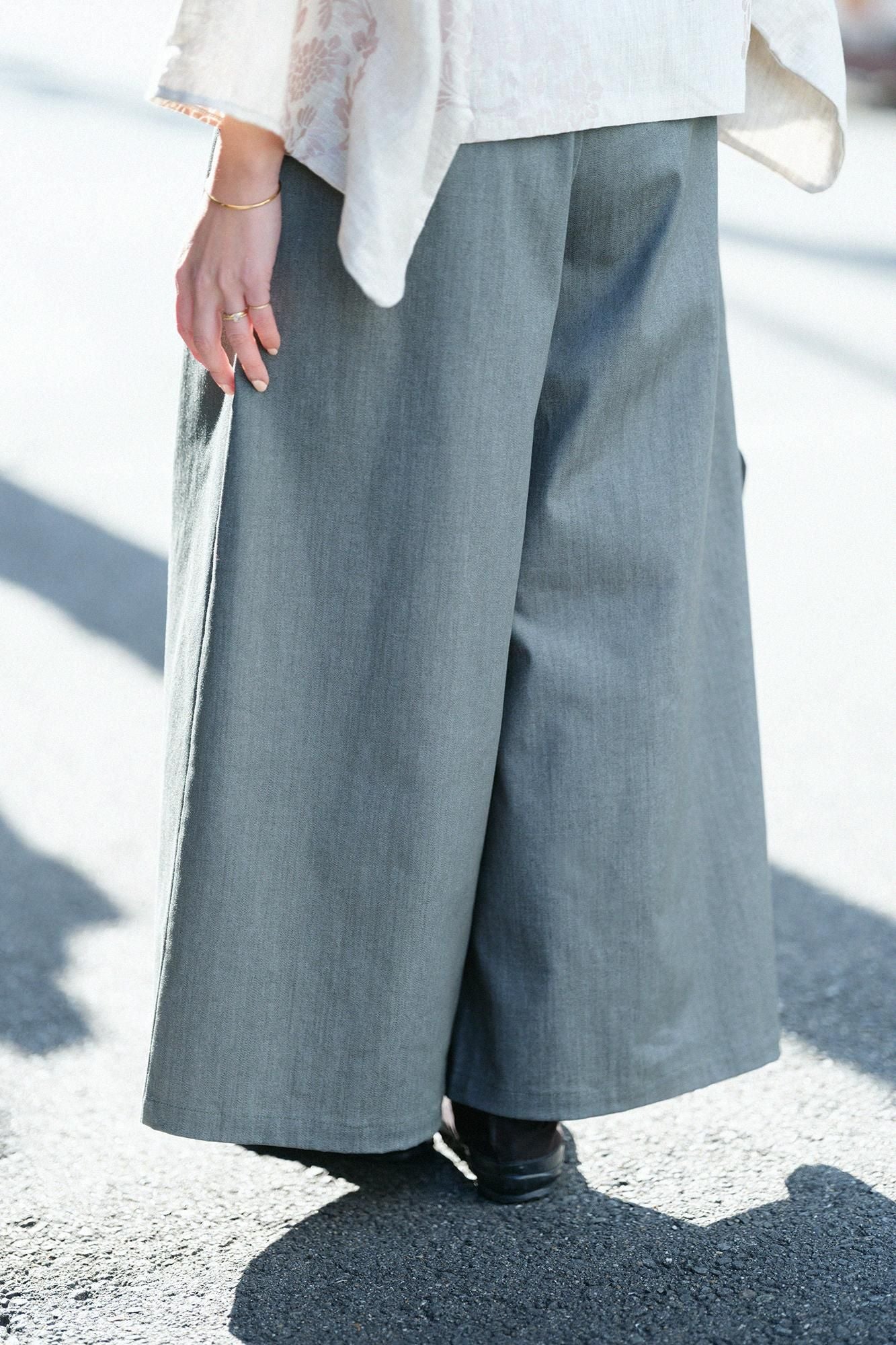 Stretch Denim Wide-legged Pants / Moss Green