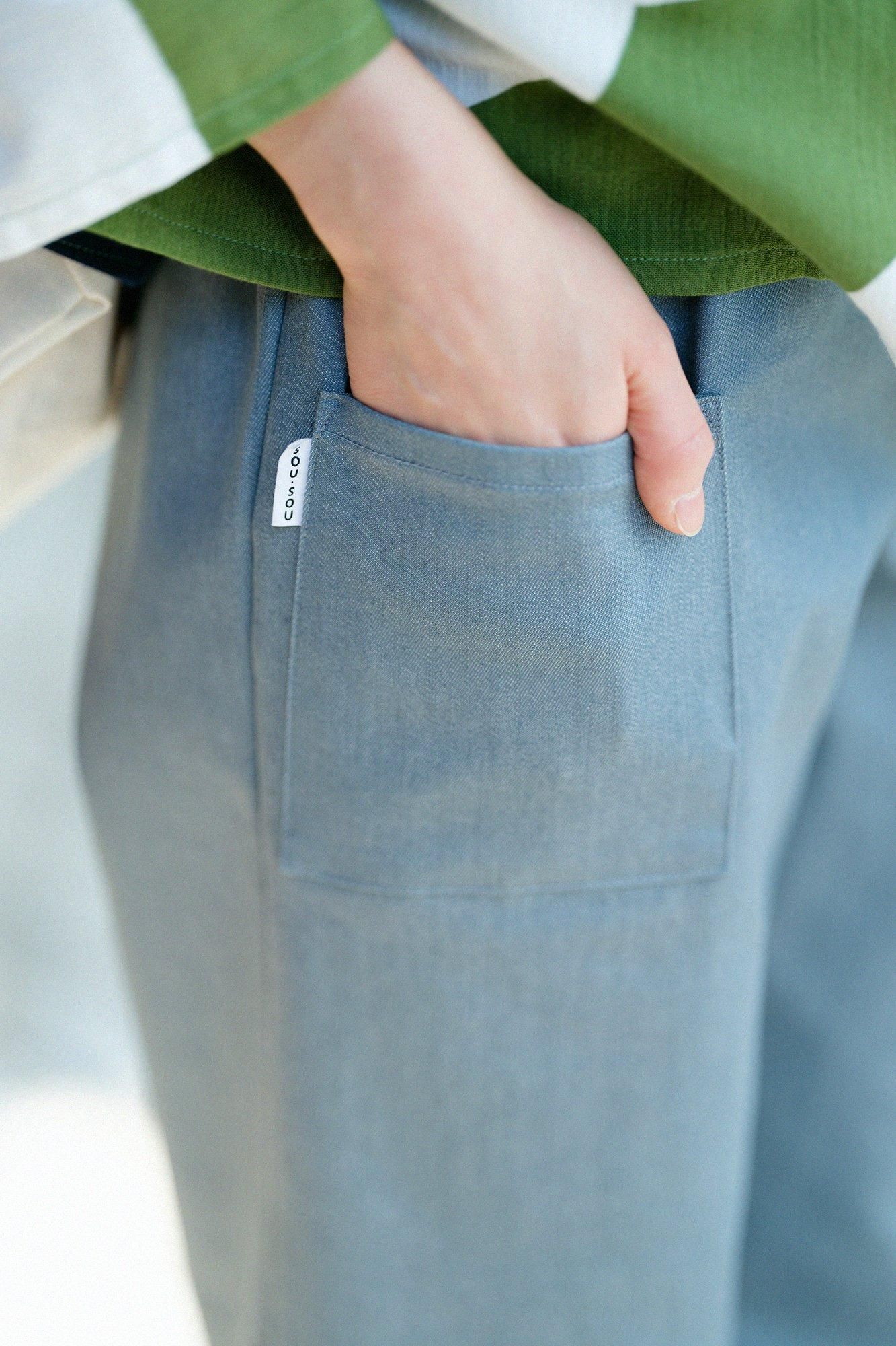 伸展牛仔布，褶皱，monpe/minato nezu