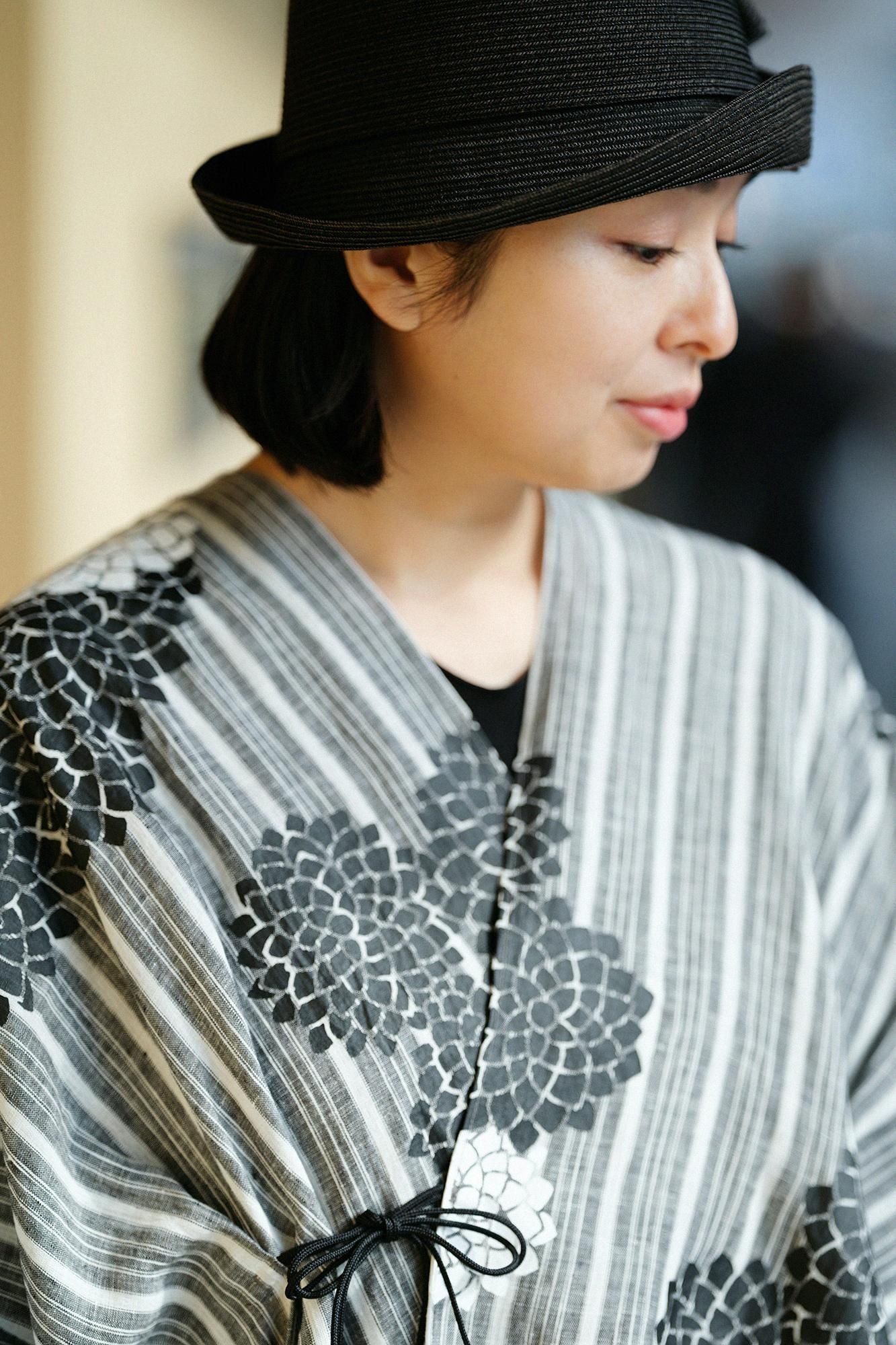 麻 如月披風斗篷／雲間菊和留白