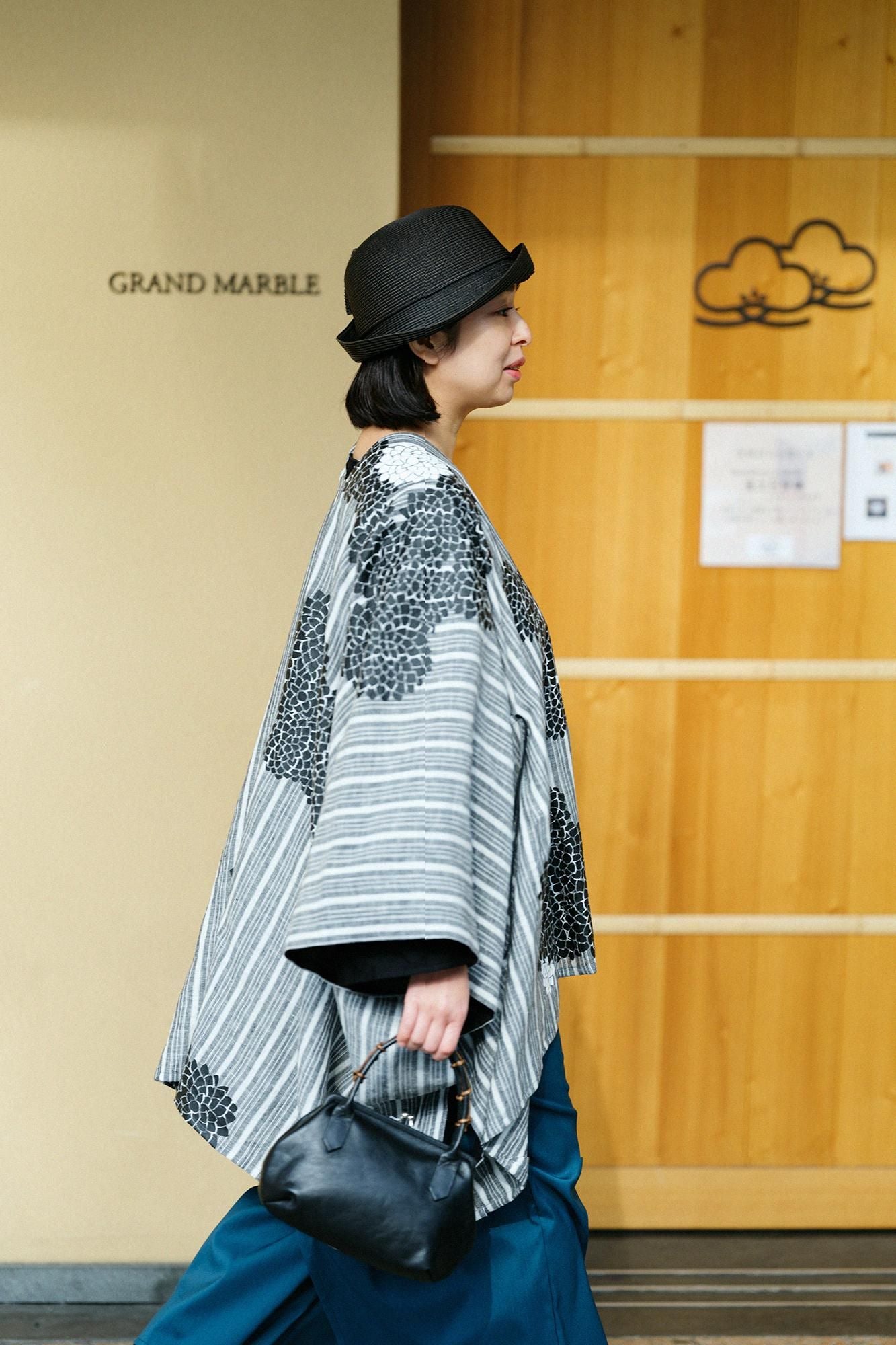 麻 如月披風斗篷／雲間菊和留白