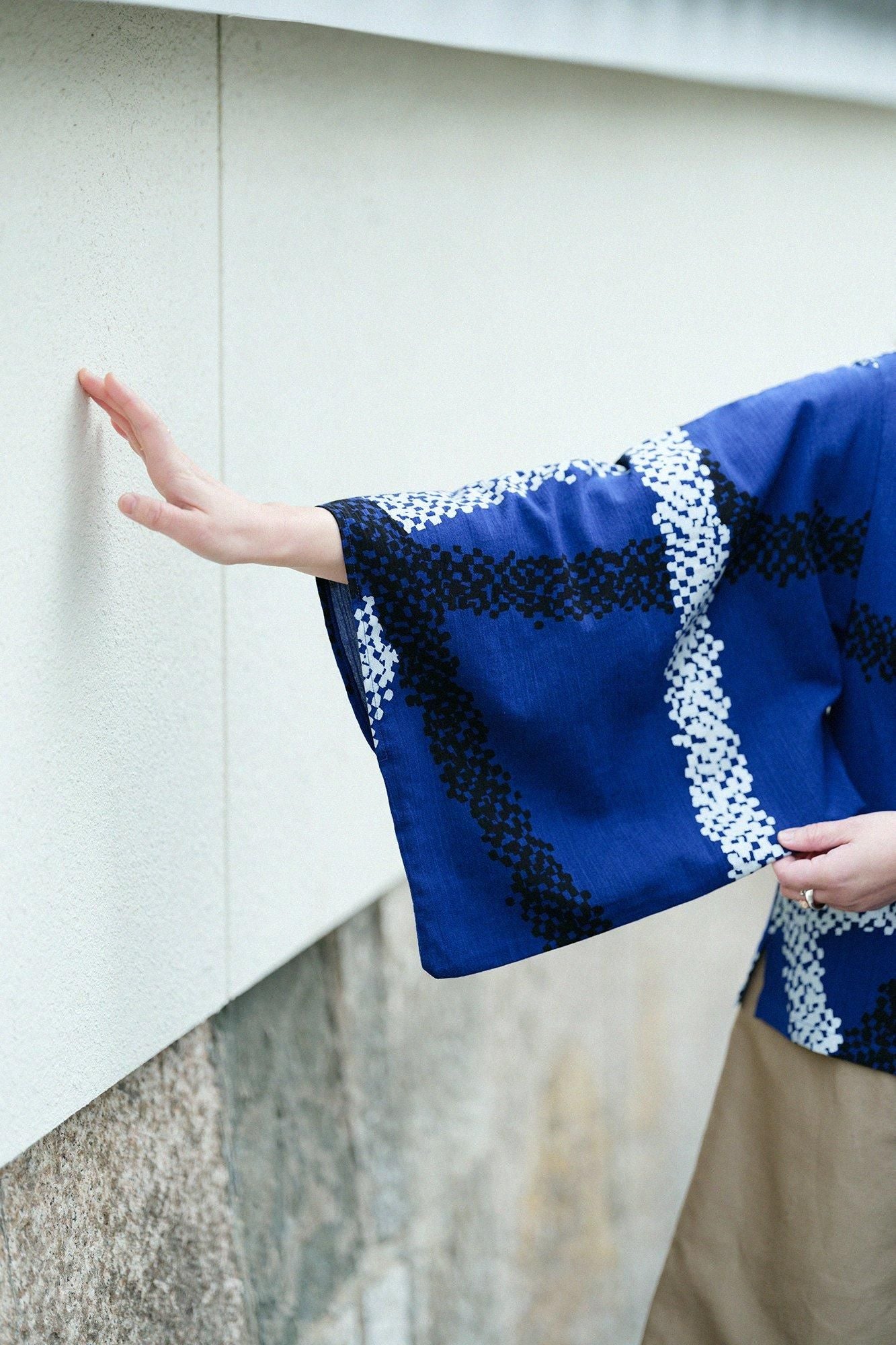 Chizimi Cotton 20/20 Kimono Sleeve Blouse / Tied-up