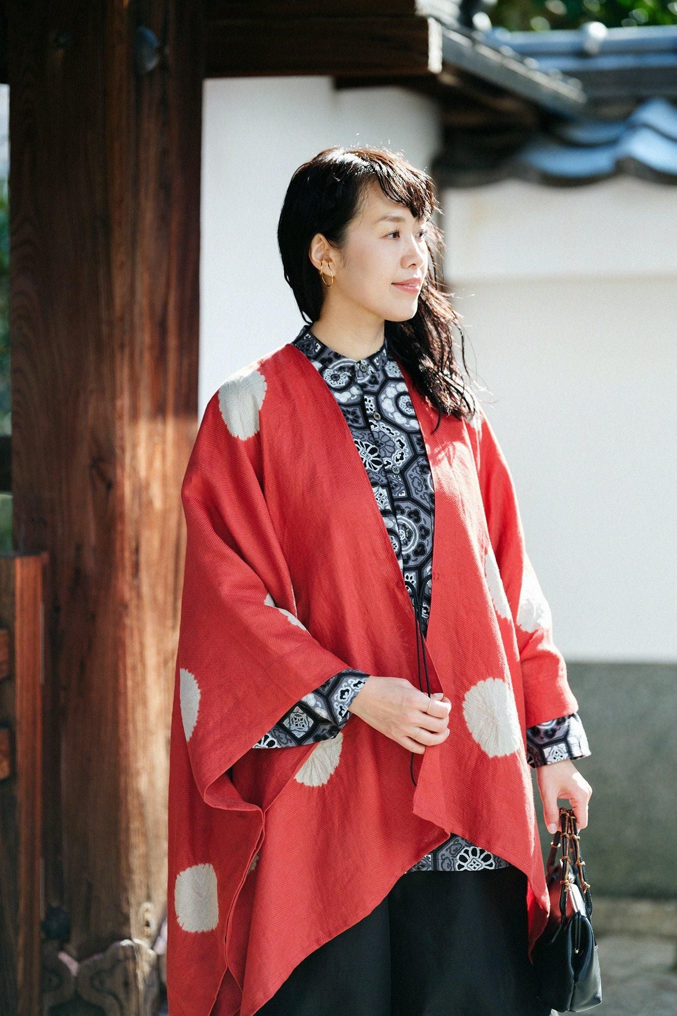 美品 現行 ソウソウ 高島縮 薙刀長草衣 チュニック 間あい シャツ 総柄 美品 現行 ソウソウ 高島縮 薙刀長草衣 チュニック 間あい