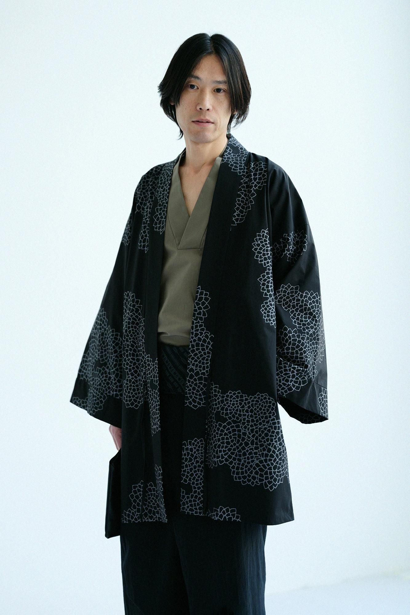 Typewriter Cloth Hanten Long-sleeved Jacket Short Single Layer / Chrysanthemum in Clouds Black