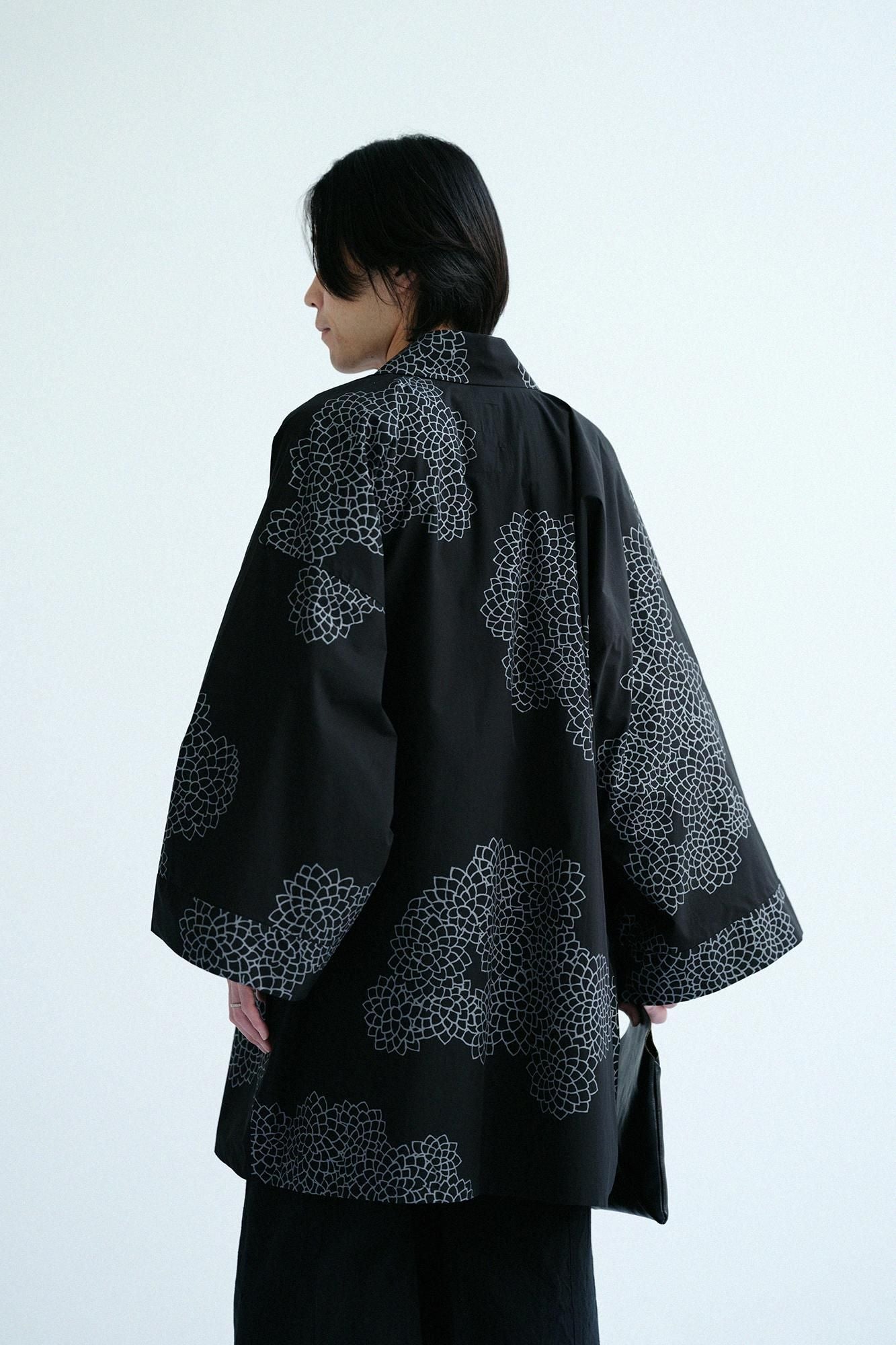 Typewriter Cloth Hanten Long-sleeved Jacket Short Single Layer / Chrysanthemum in Clouds Black