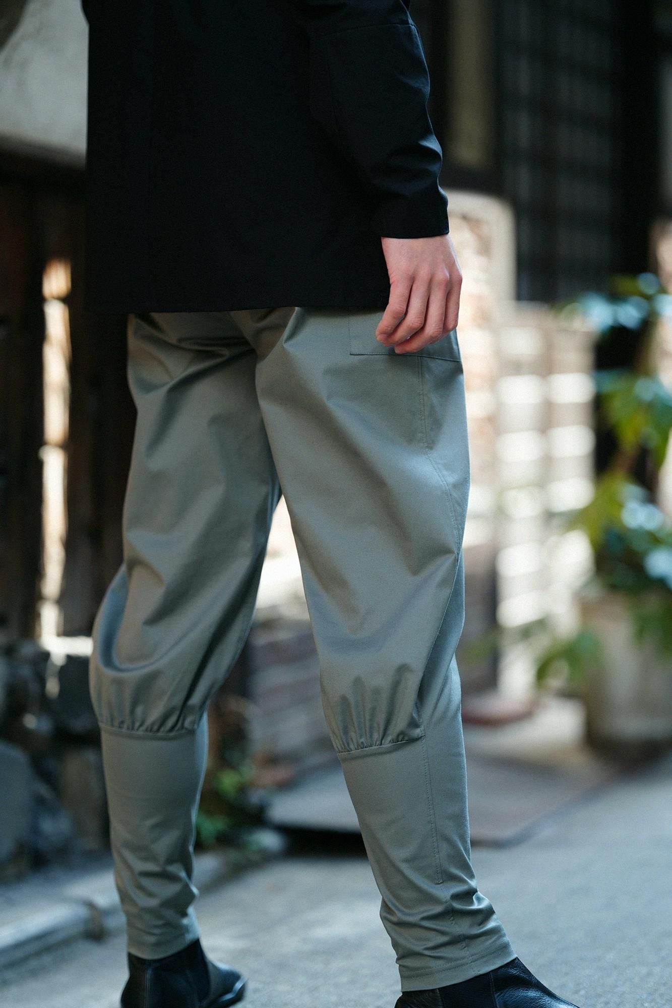 伸 逆斜紋織 哈倫褲／山鳩色