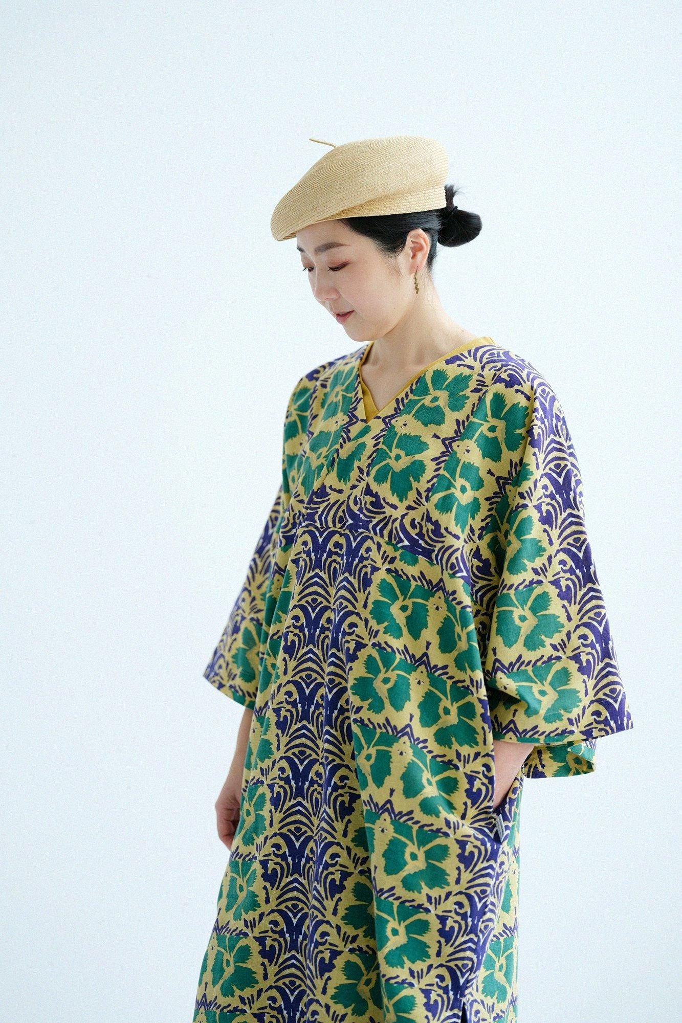 伊勢木棉 文 大帷洋裝／唐撫子