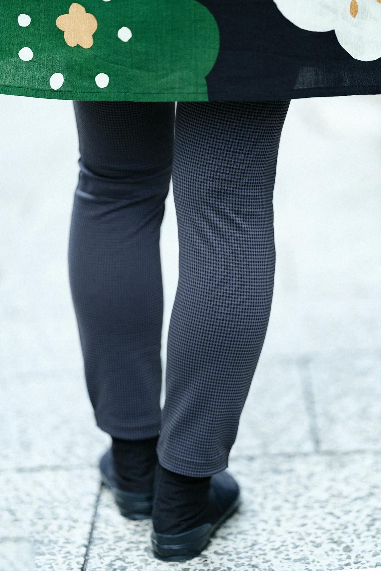 Hahnentritt-Gitterstrick, schmale Form, Enyuu Wear/dunkle Asche