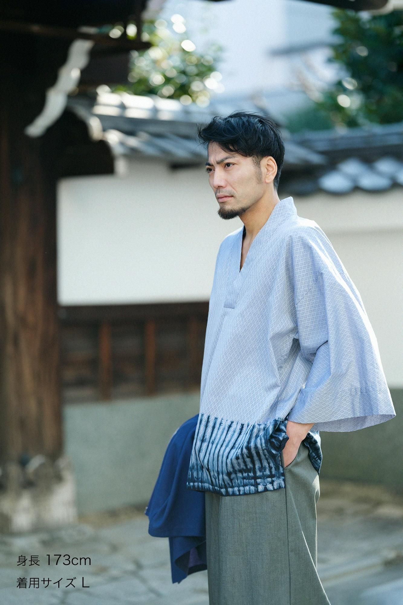 【官網限定】田端紮染 菱小紋織風靡上衣（fuubi）縫製衣服/手筋帶紮染） 灰藍色